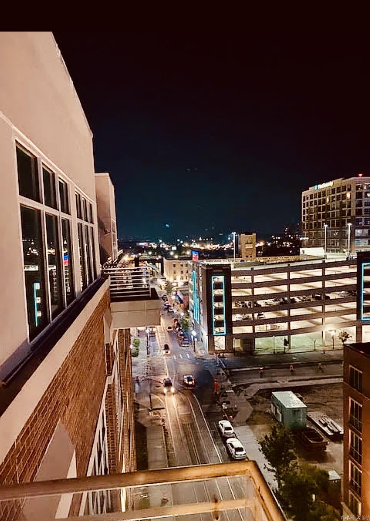 Arkansas Capitol Commerce Center - Residential Lease
