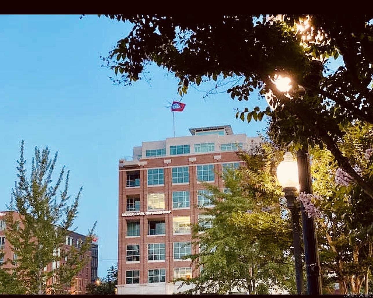 Arkansas Capitol Commerce Center - Residential Lease