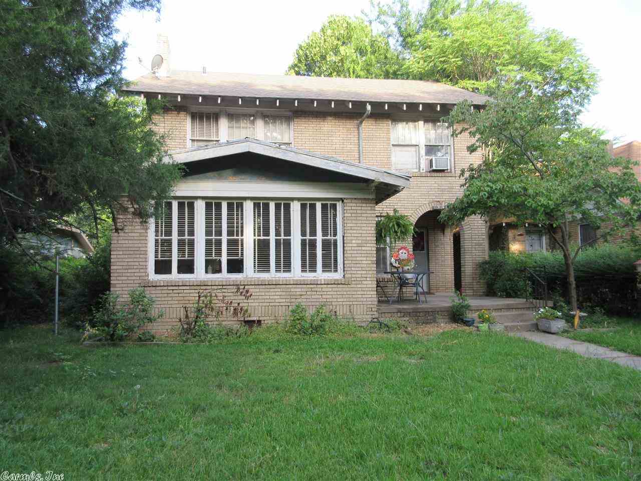 The Drummond House as in the funeral home. Falls under the jurisdiction of Capitol Zoning Commission all work must be approved by them. Sold strictly as is with no termite policy, no closing cost, no survey, no loan contingencies, CASH OR LINE OF CREDIT ONLY. Home needs a full restoration. Property is habitable. Seller will make absolutely no repairs. Has no central heating or air. Delayed possession requested. SOLD WITH NO SELLERS DISCLOSURE OR LEAD PAINT DISCLOSURE-