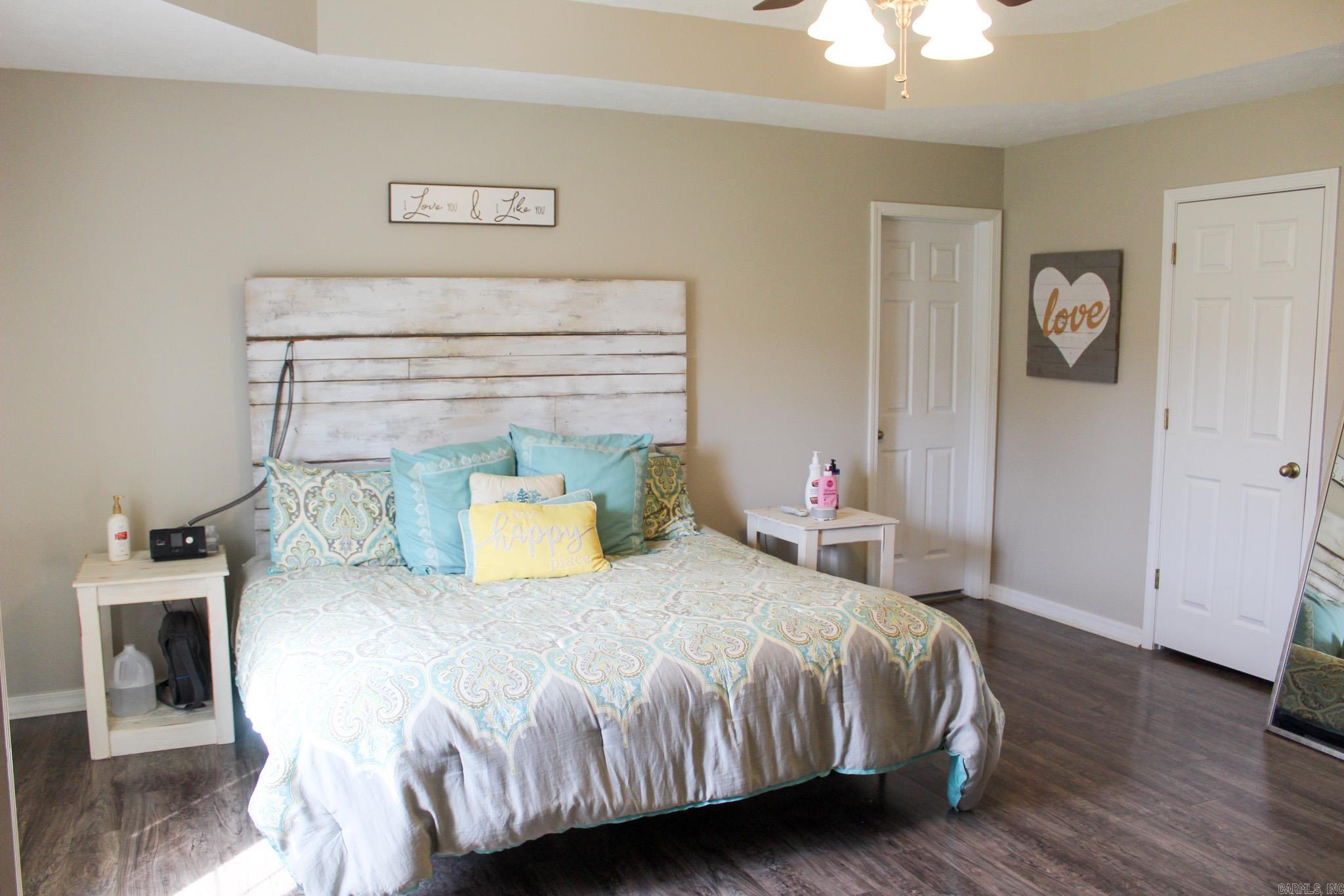 VALLEY ELMS S/D - Residential