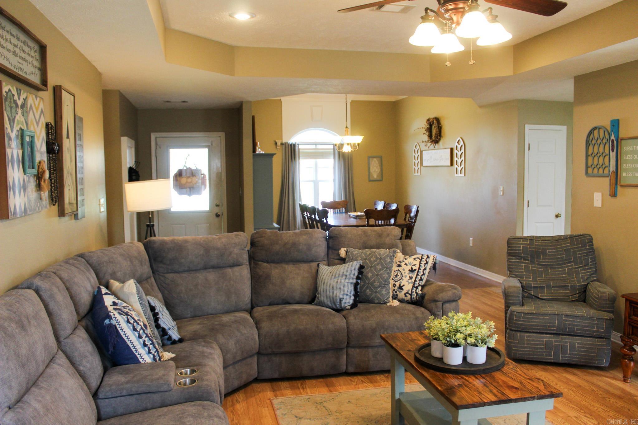 VALLEY ELMS S/D - Residential