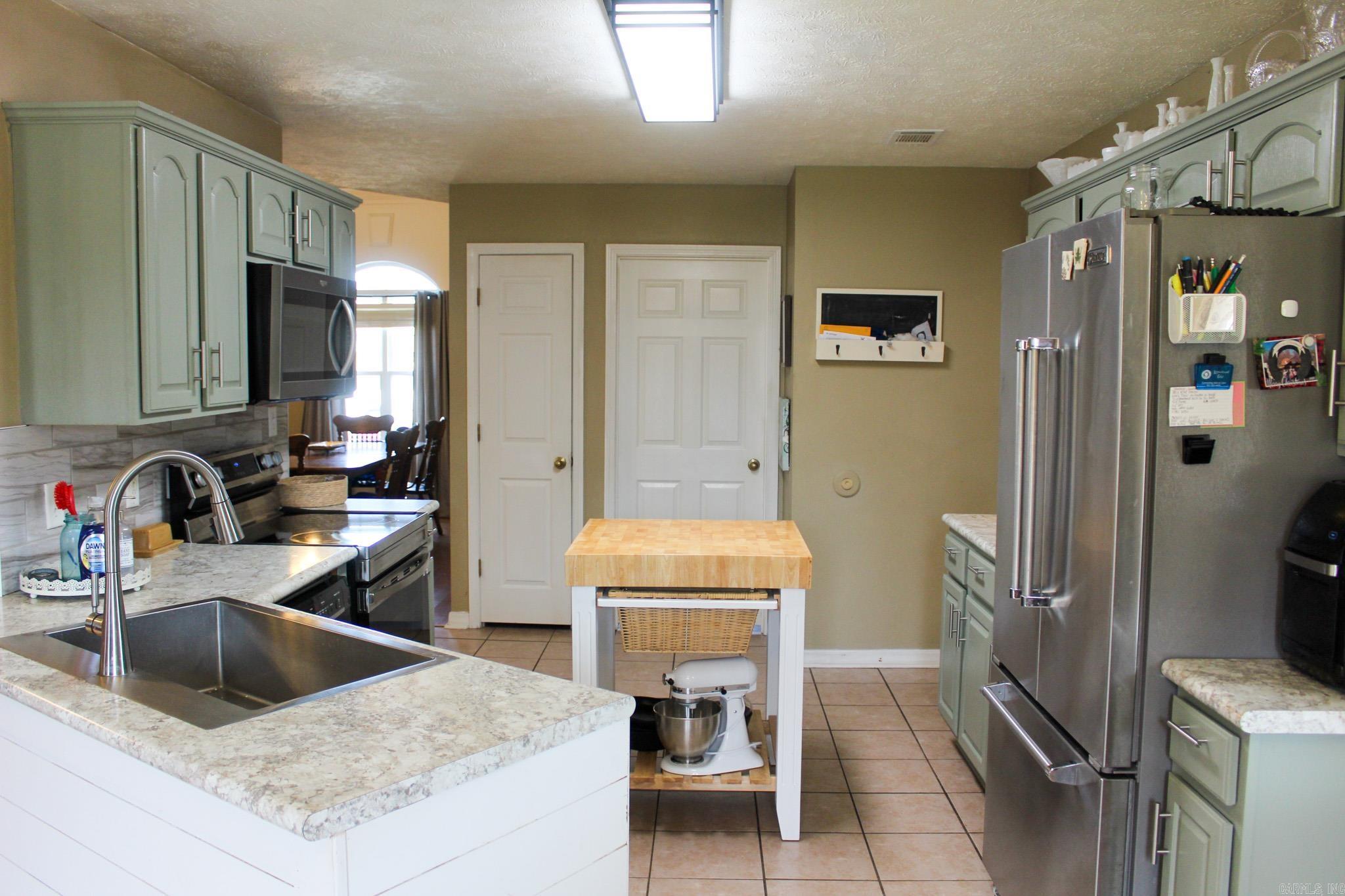 VALLEY ELMS S/D - Residential