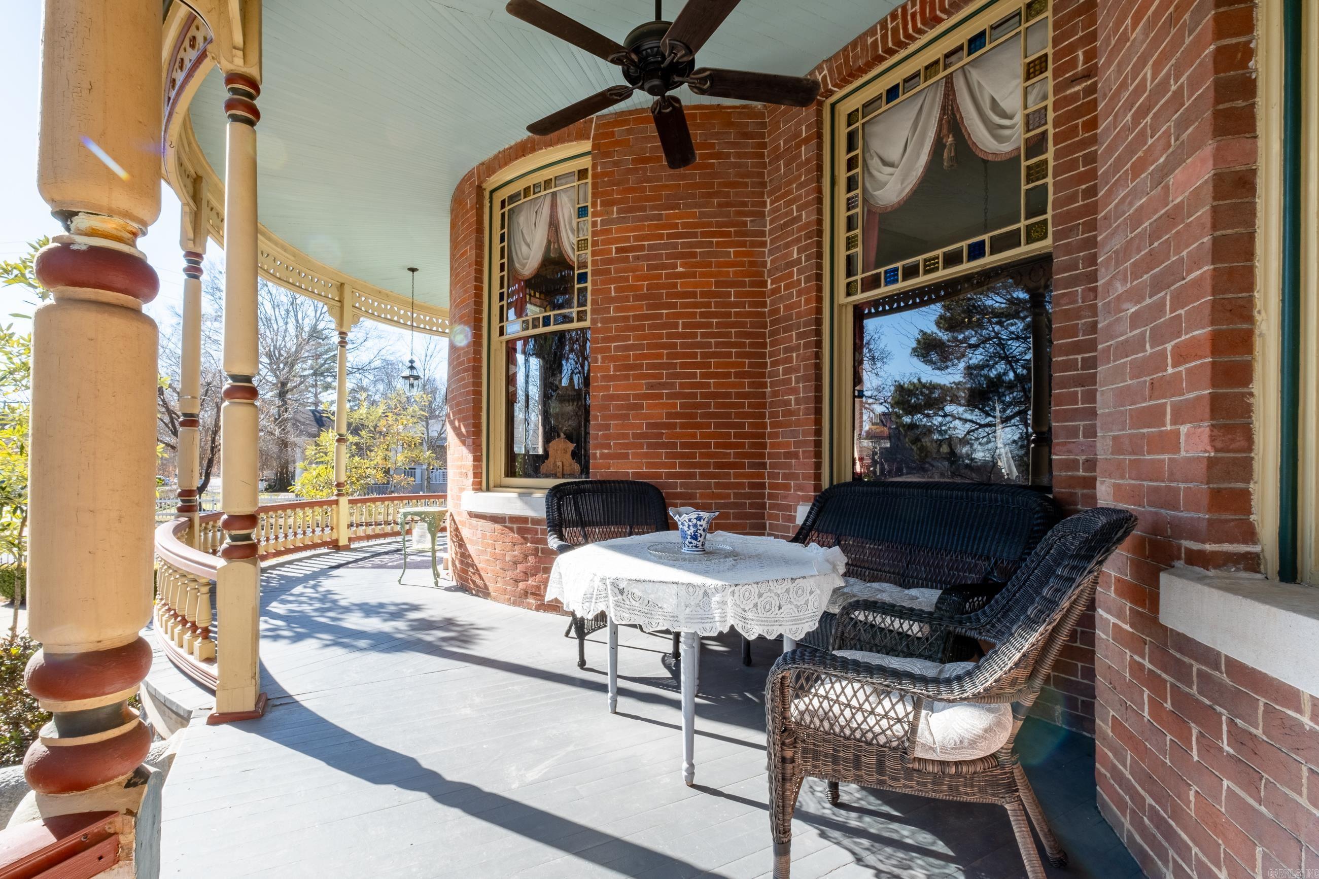 DUVALLS - Residential