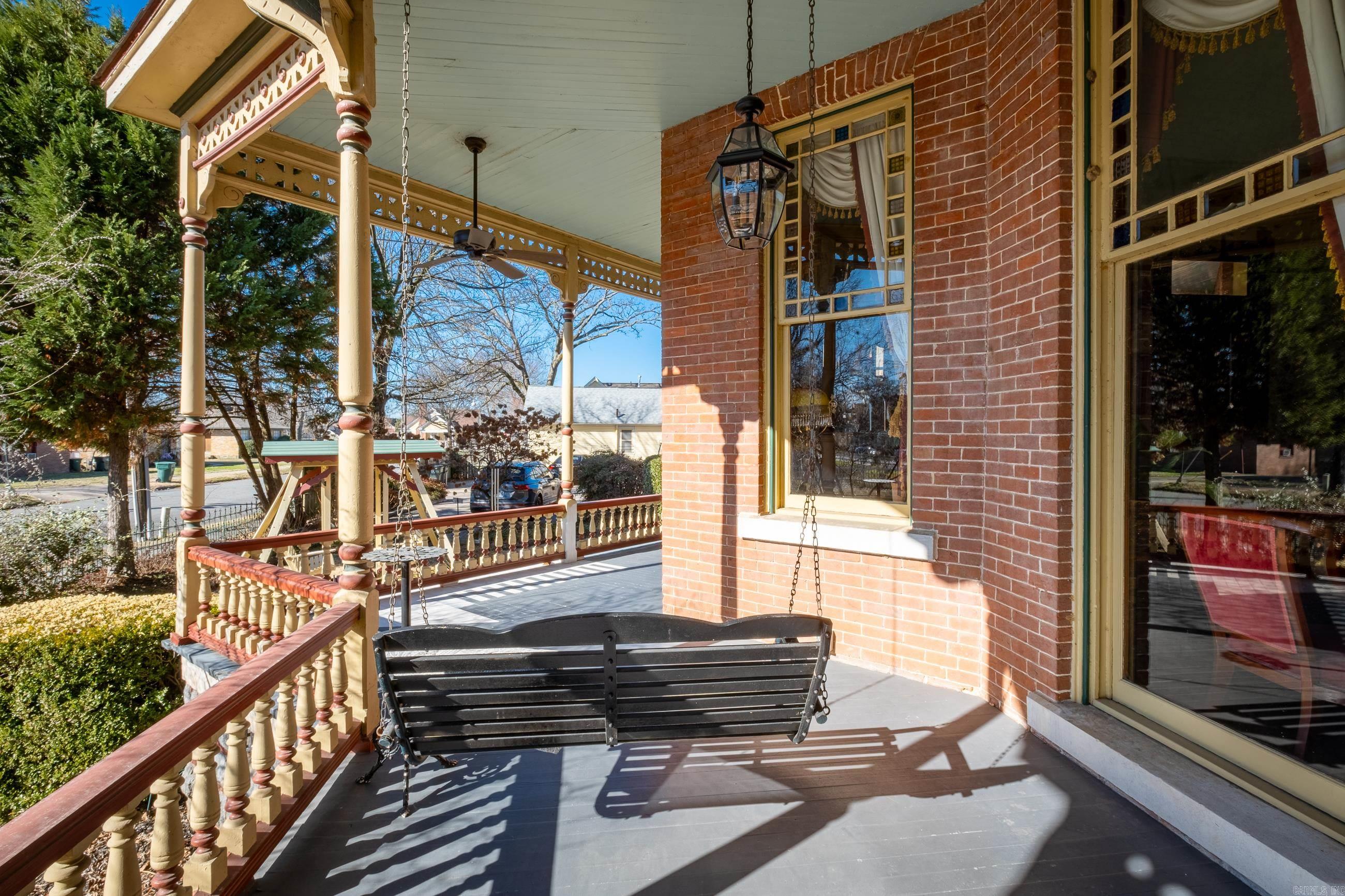 DUVALLS - Residential