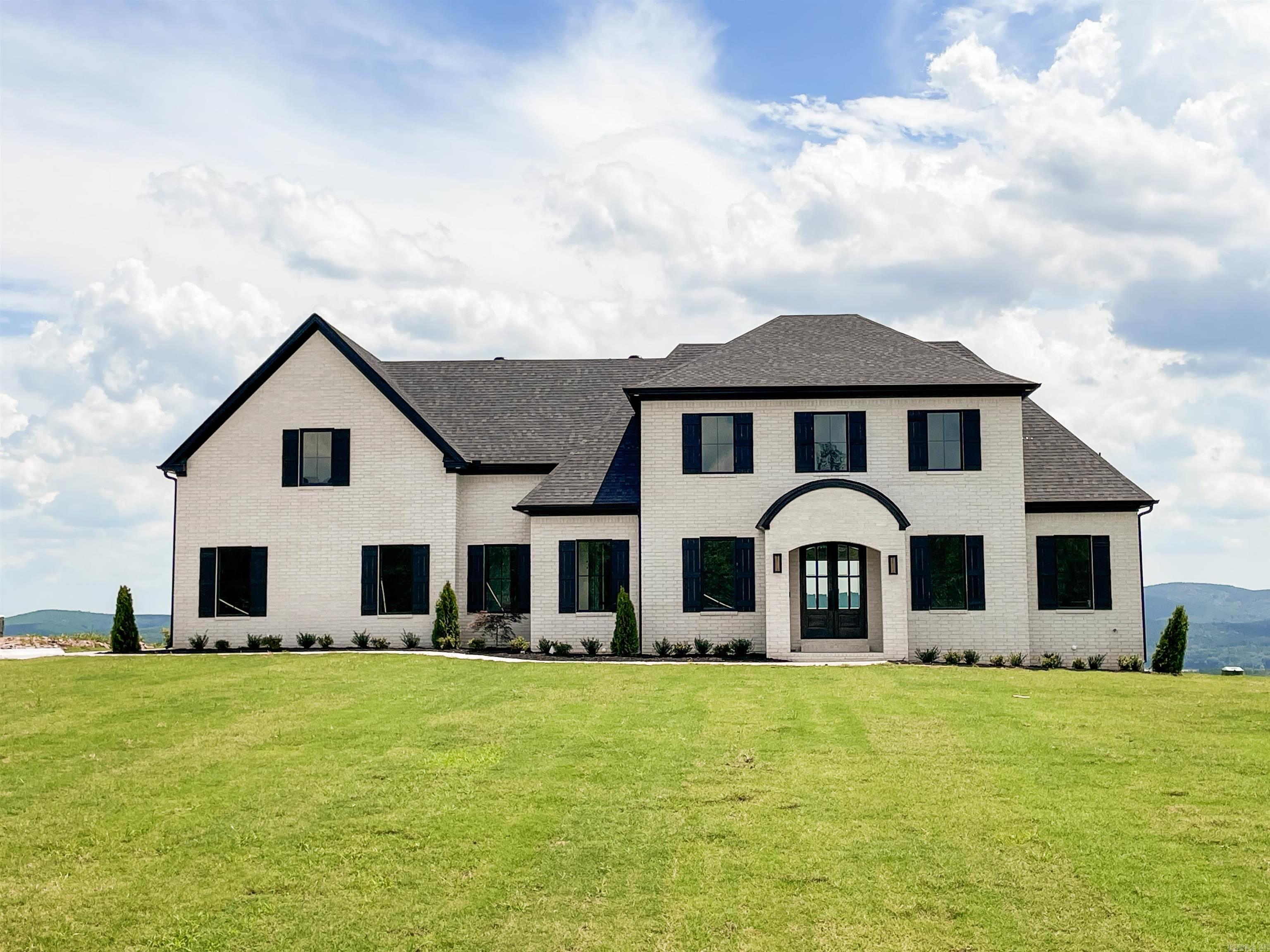 LAKEVIEW WEST - Residential