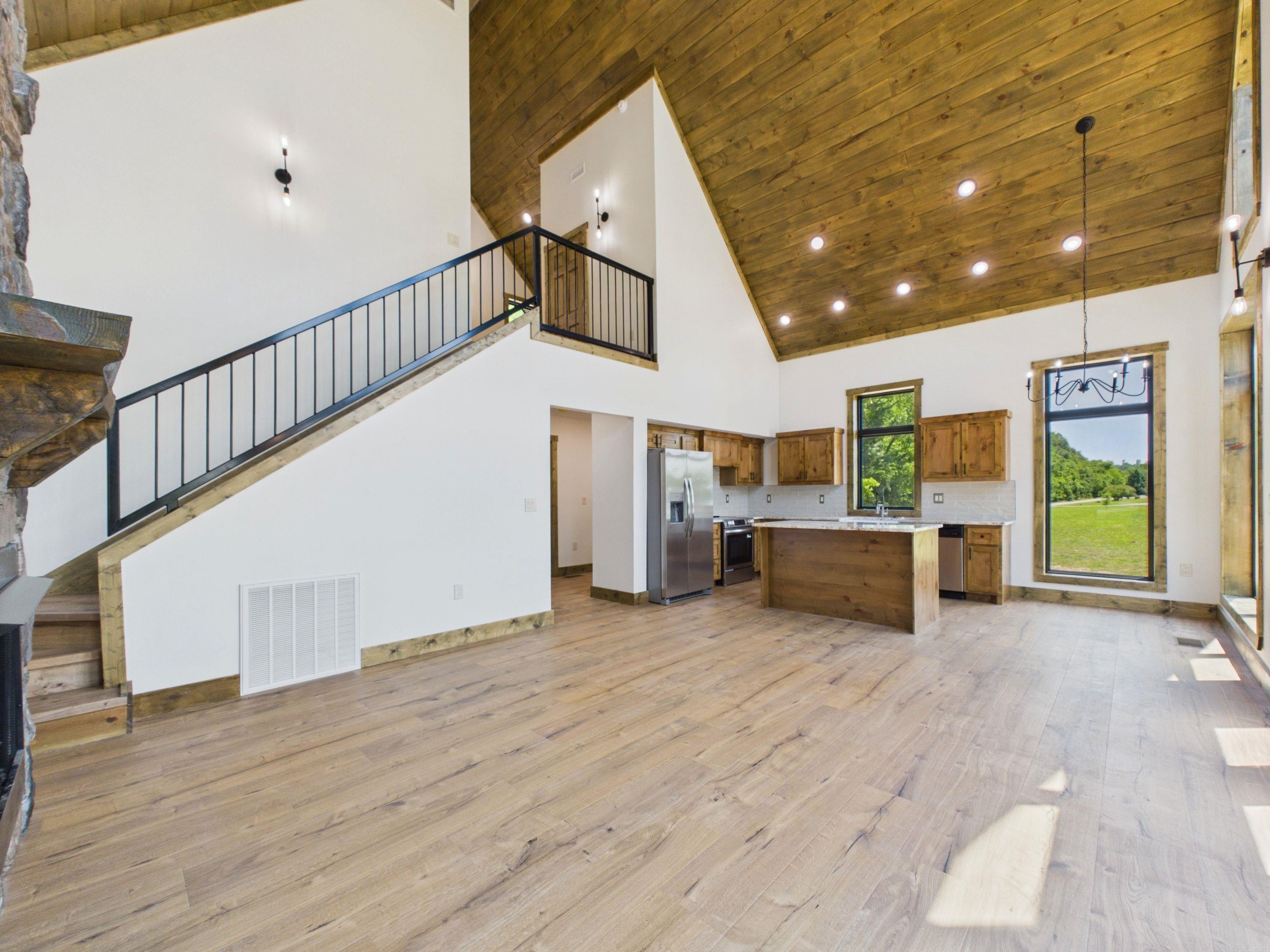 COLLIETOWN SUB - Residential