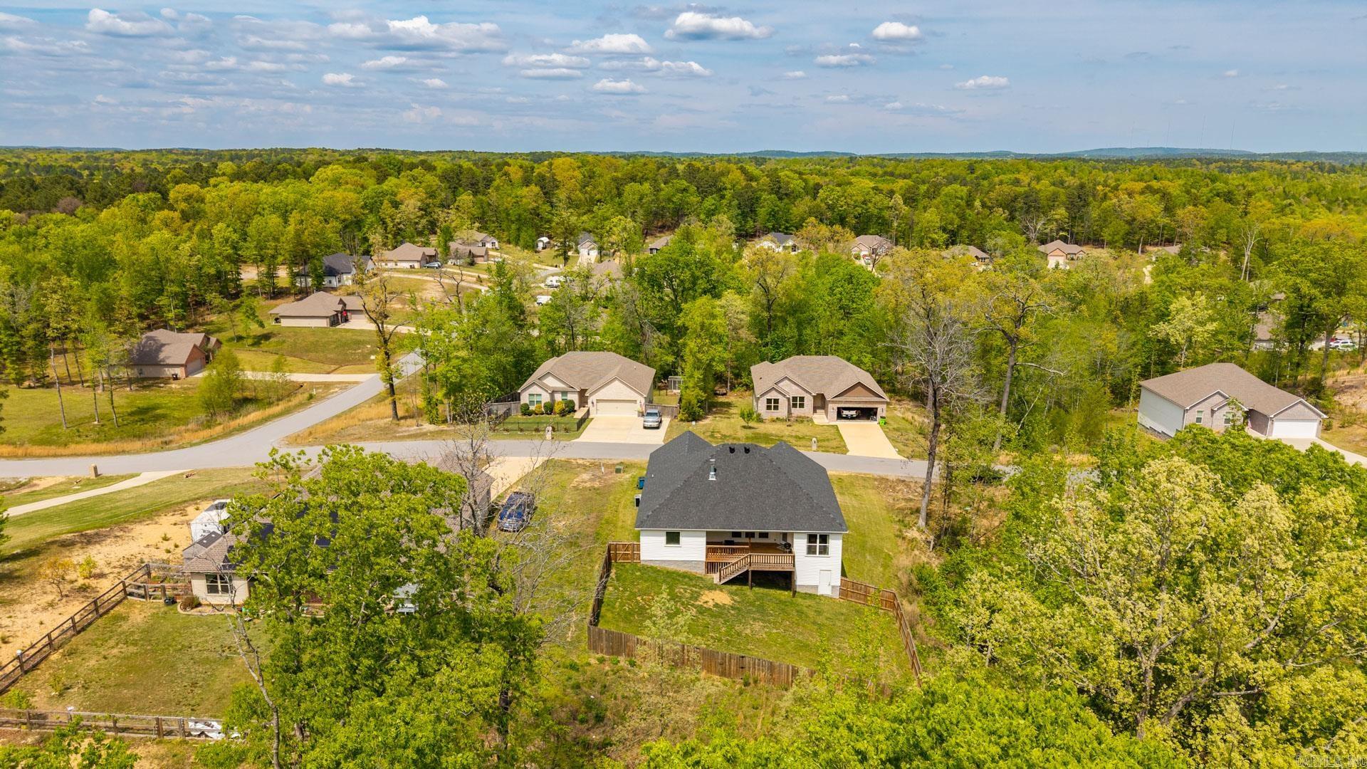 PINEWOOD ESTATES - Residential