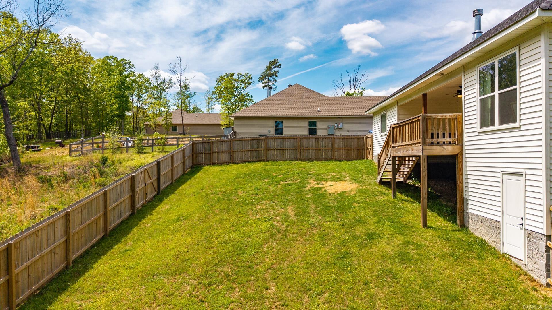PINEWOOD ESTATES - Residential