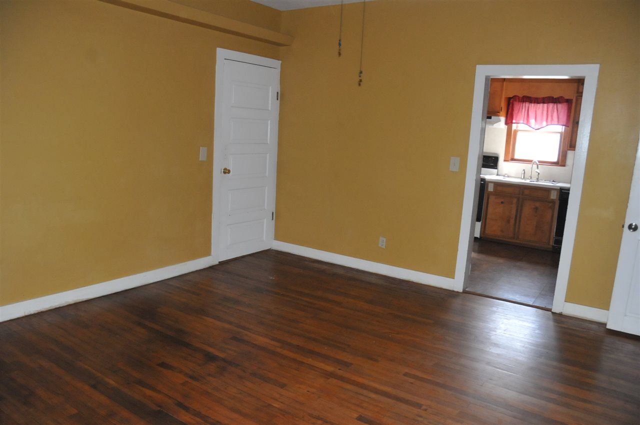 BAKER S/D JONES ADD - Residential