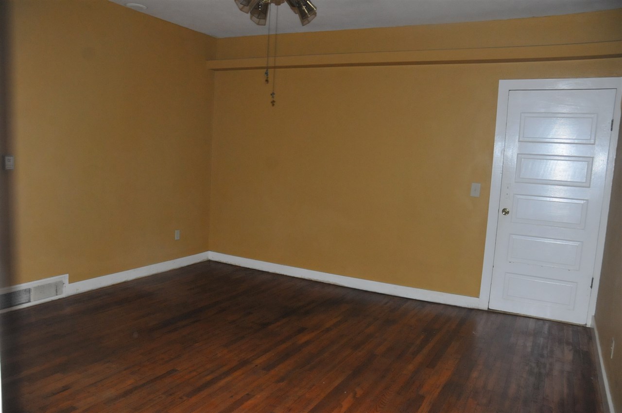 BAKER S/D JONES ADD - Residential