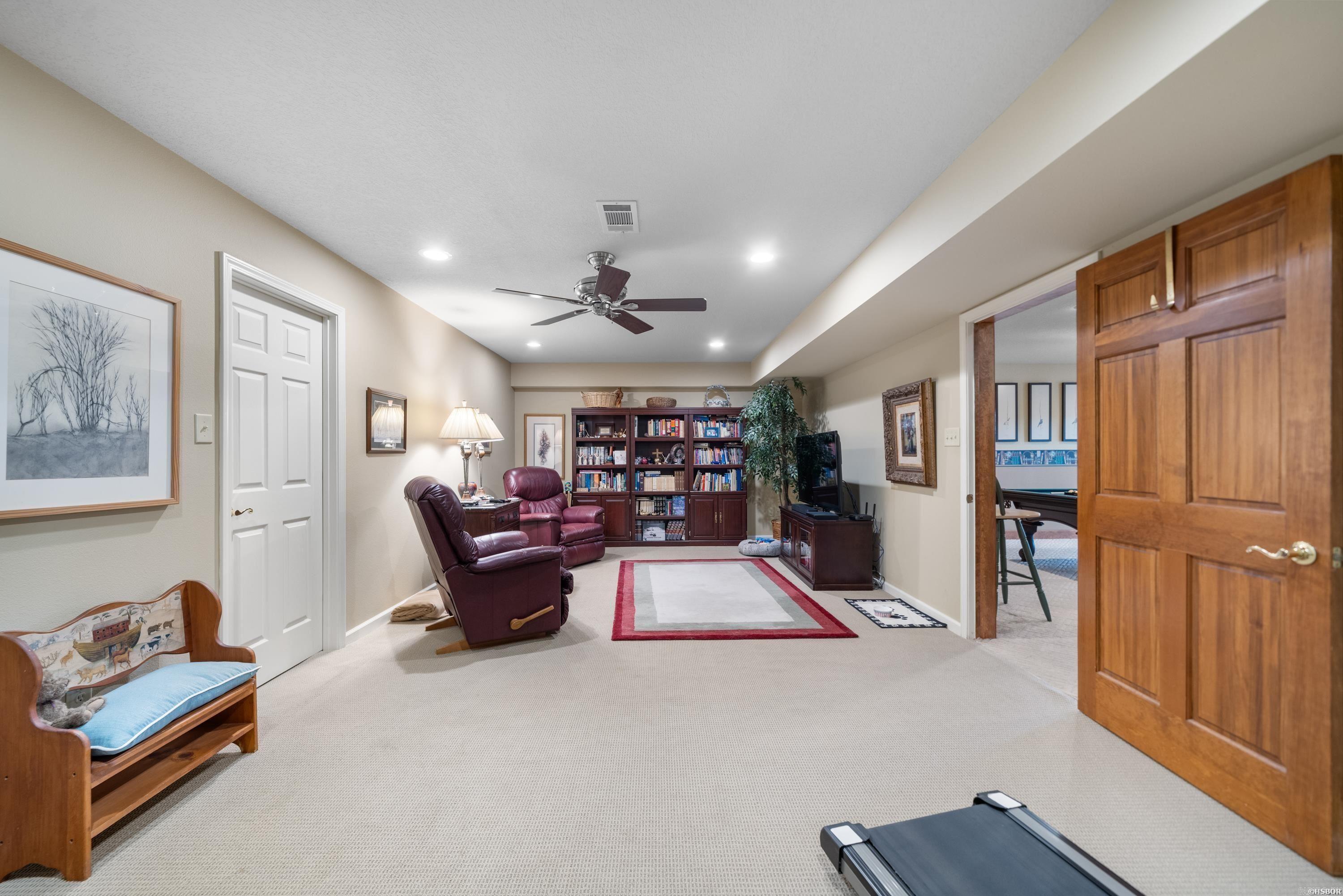 DIAMONDHEAD BLOCK F - Residential