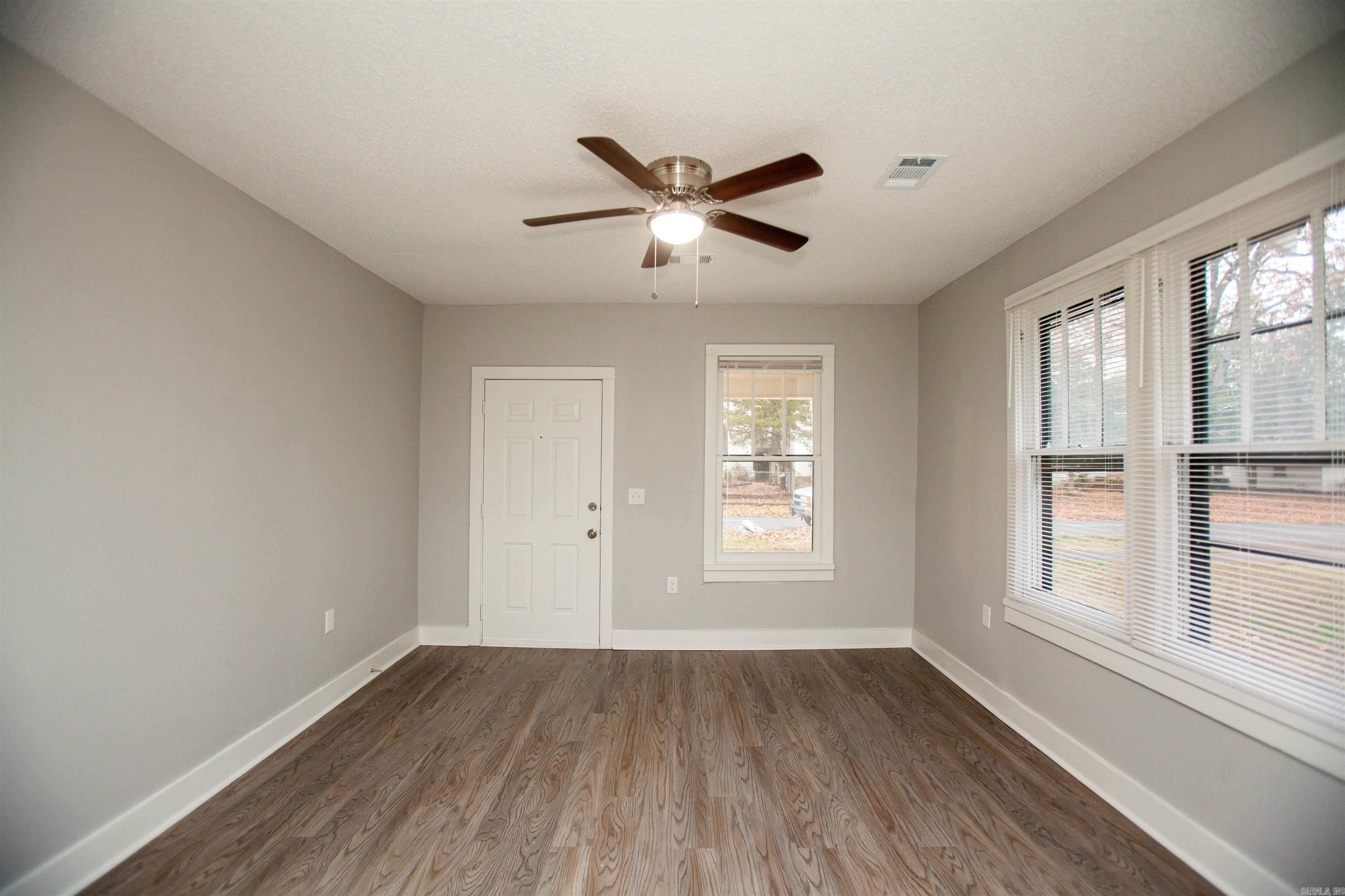 WORTHEN W B - Residential