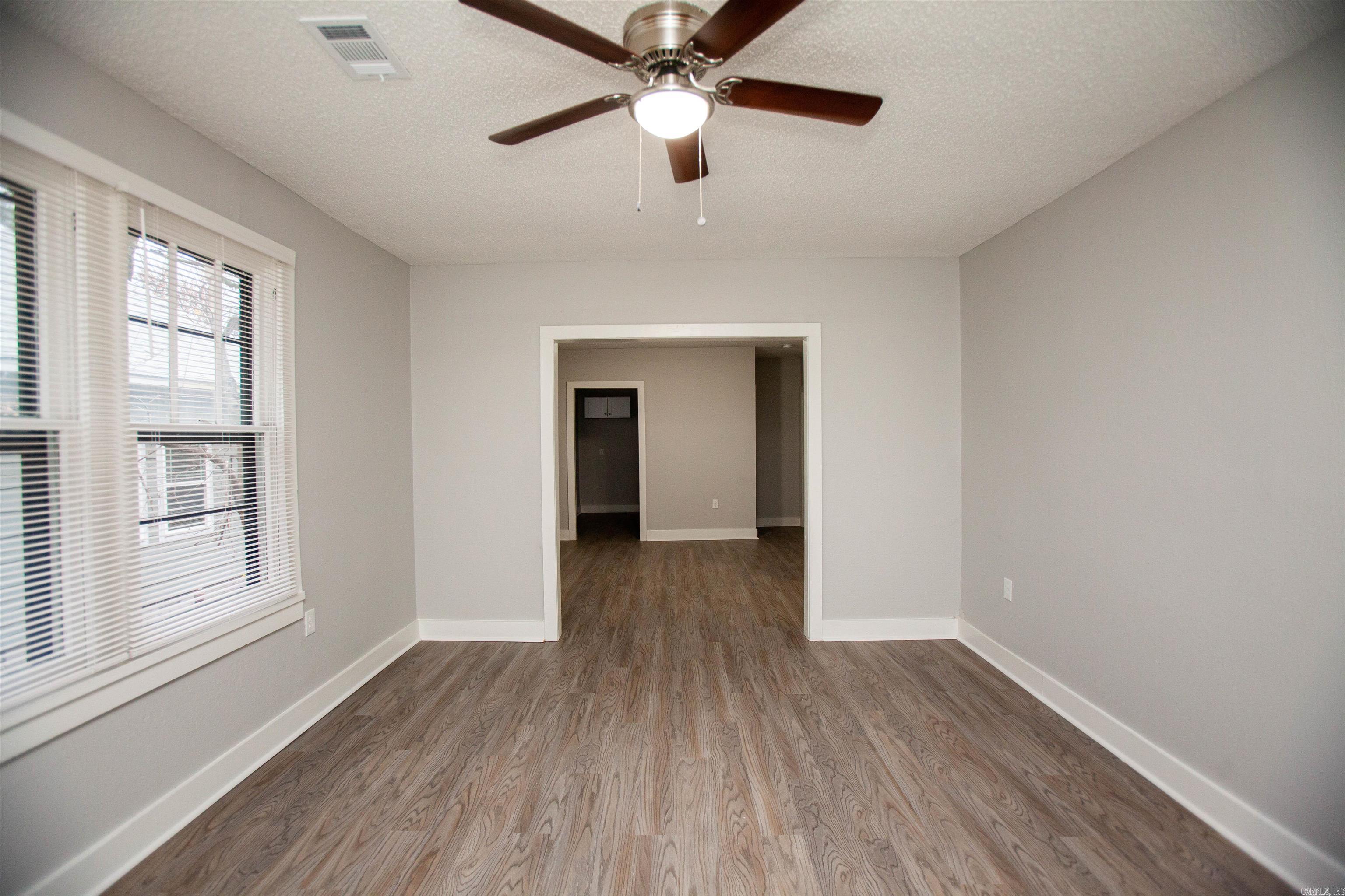 WORTHEN W B - Residential
