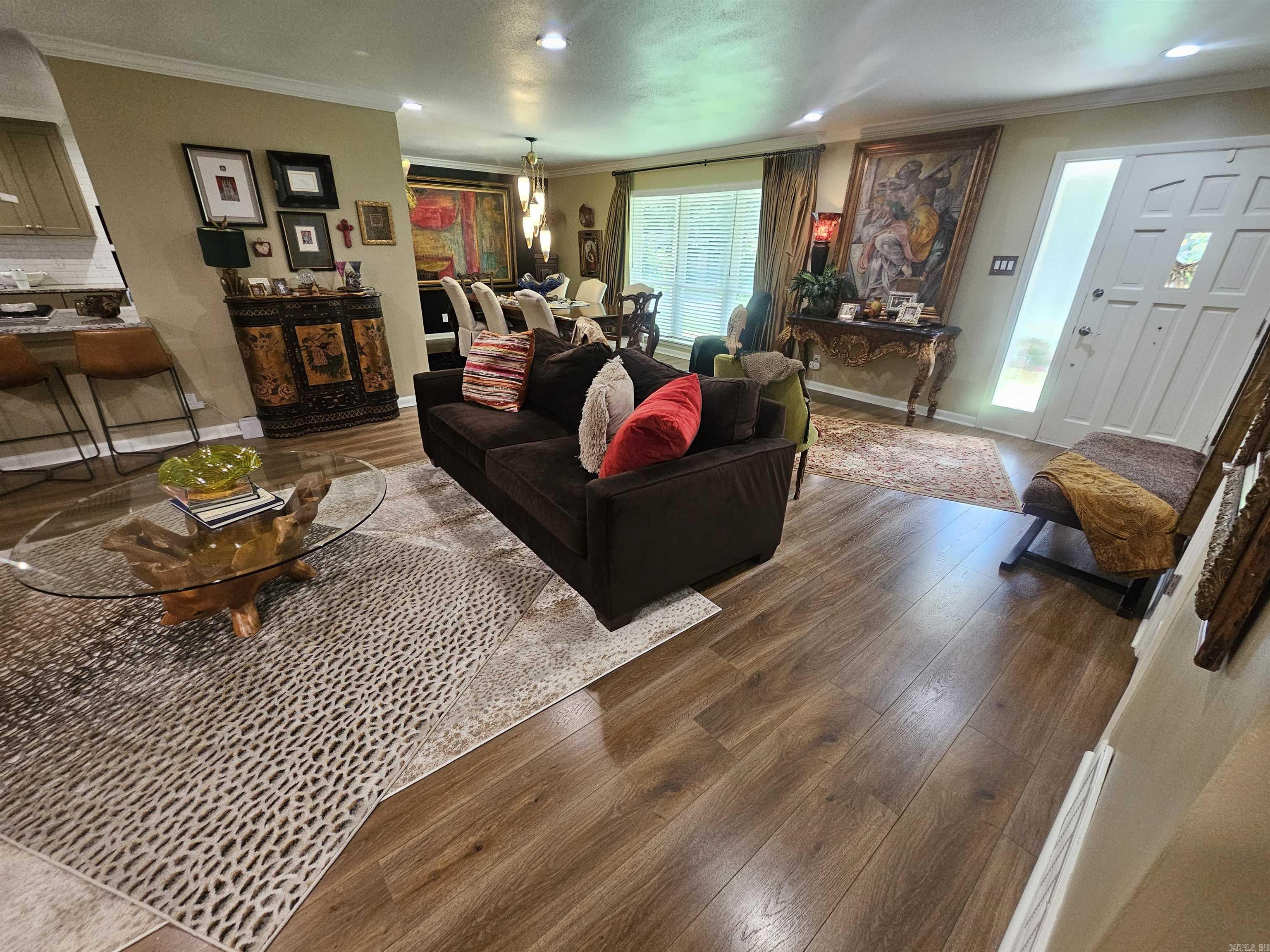 INDIAN HILLS - Residential