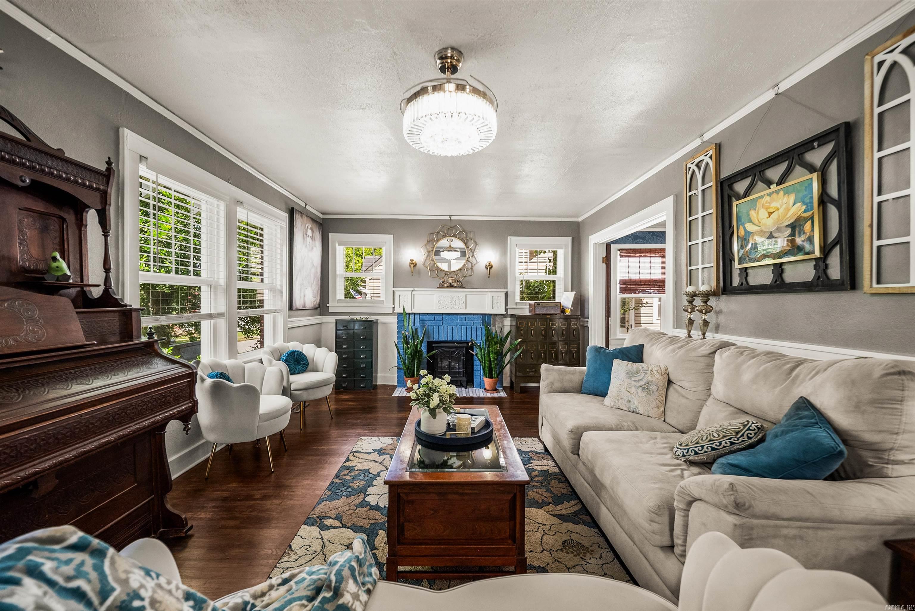 PARK HILL ADDN TO LR - Residential
