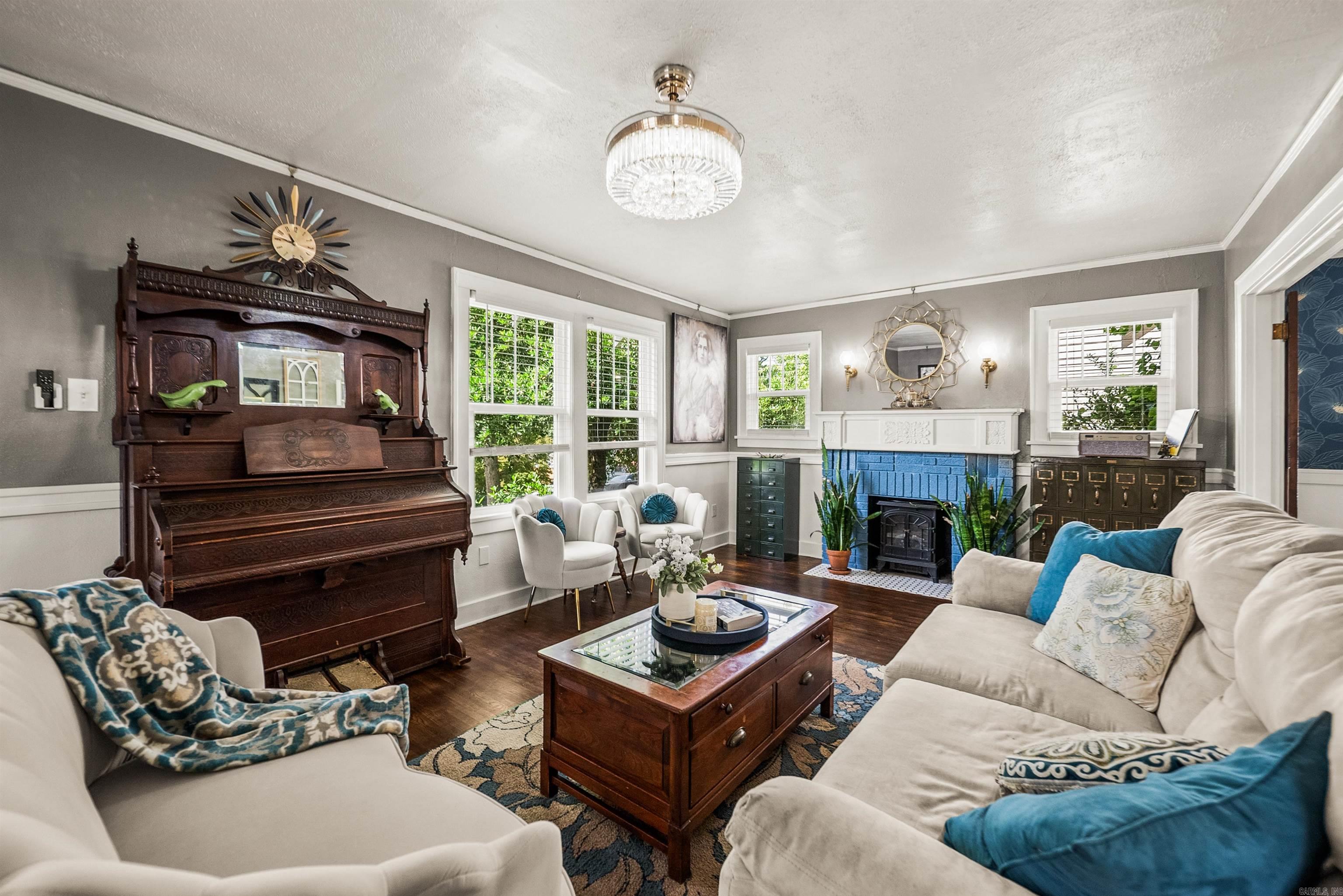 PARK HILL ADDN TO LR - Residential