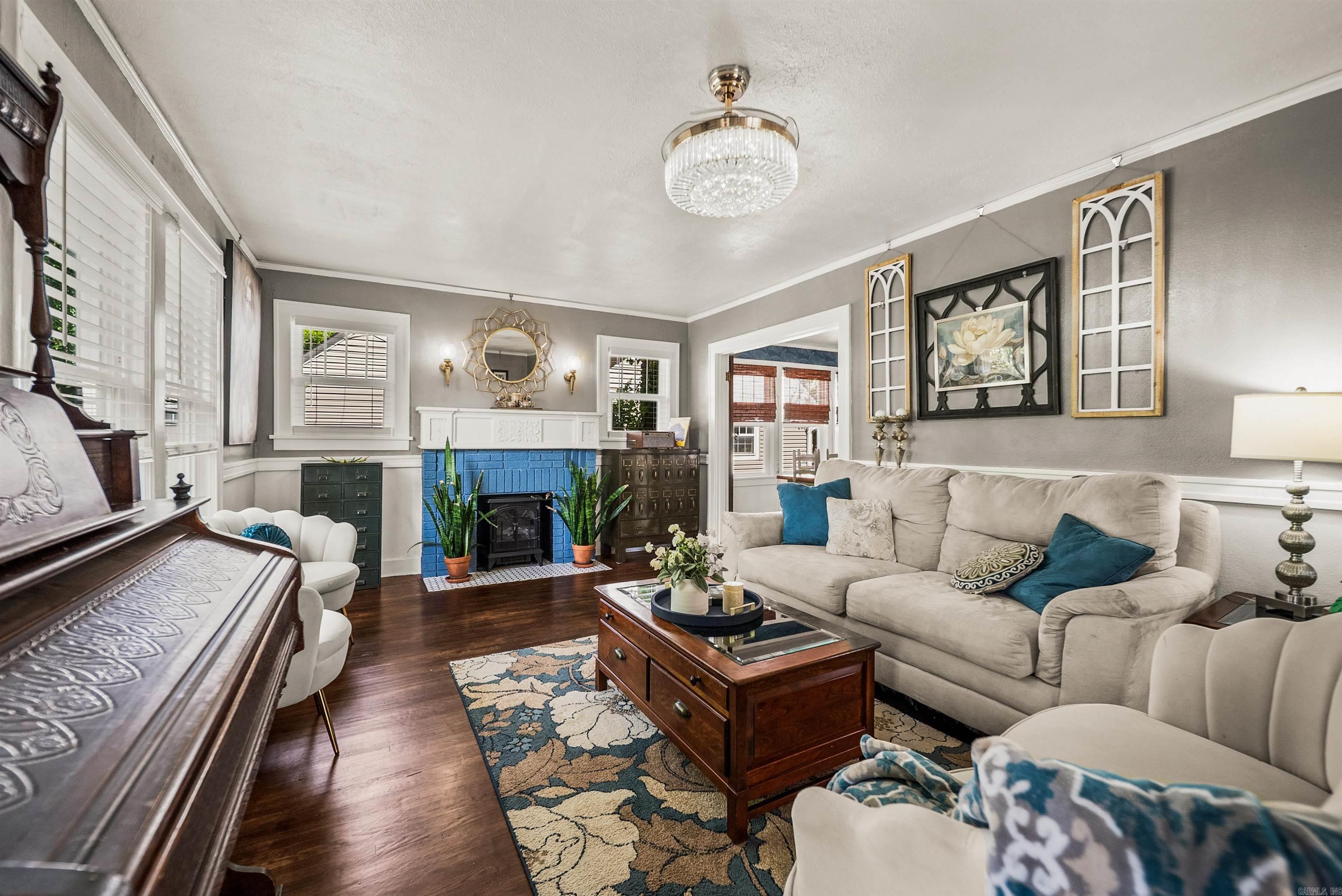 PARK HILL ADDN TO LR - Residential