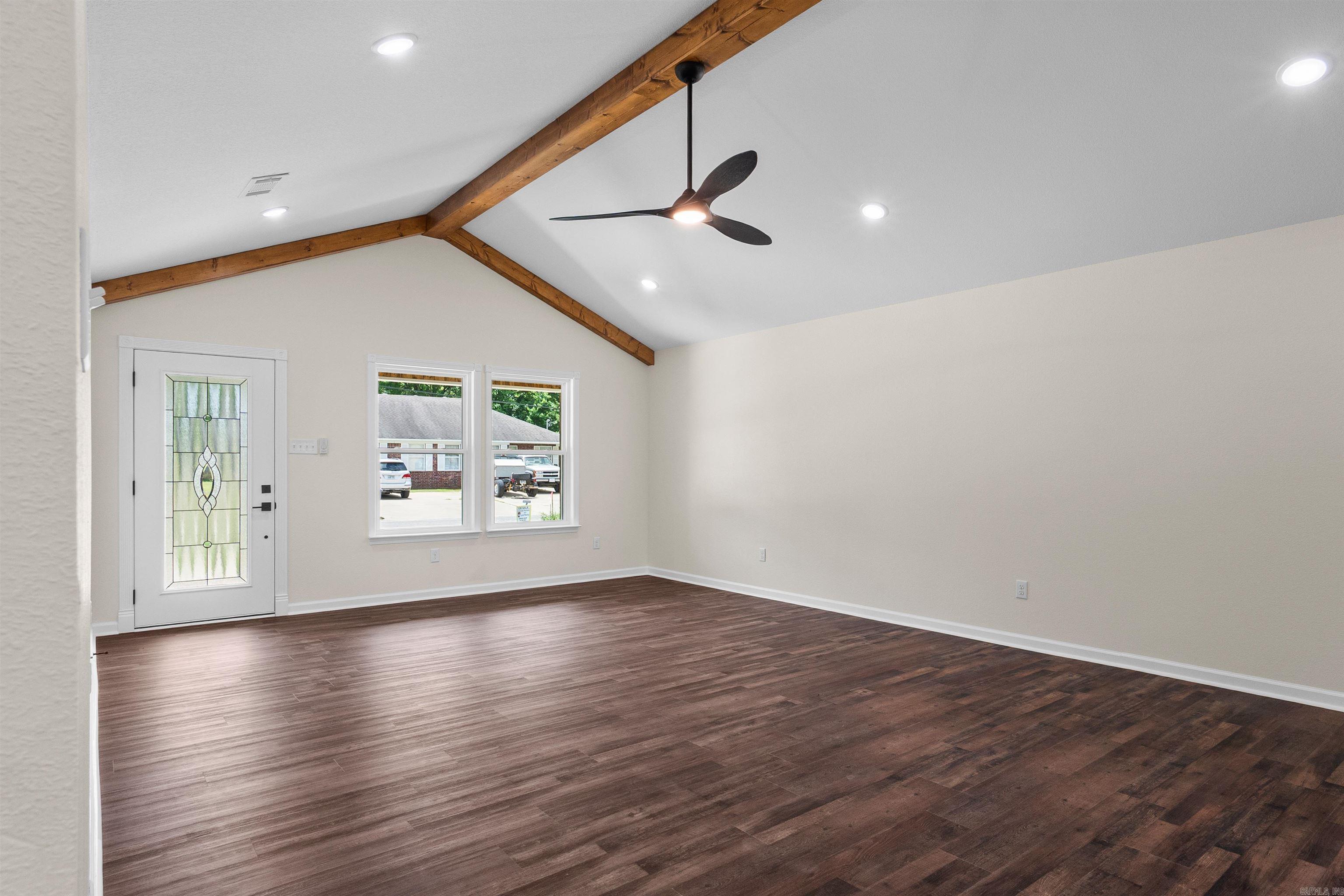 FLORIDIAN HEIGHTS PHASE 1 - Residential