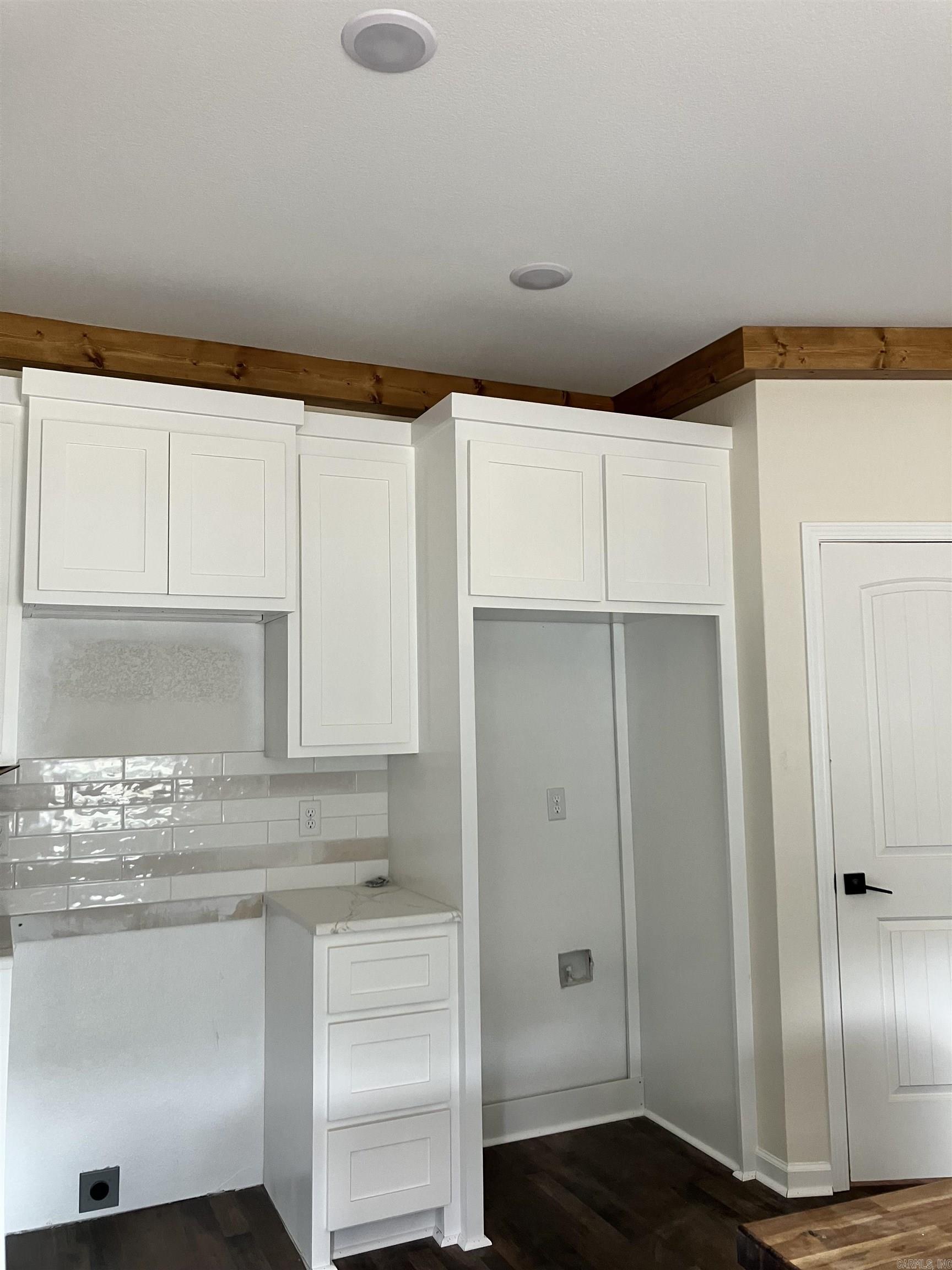 FLORIDIAN HEIGHTS PHASE 1 - Residential