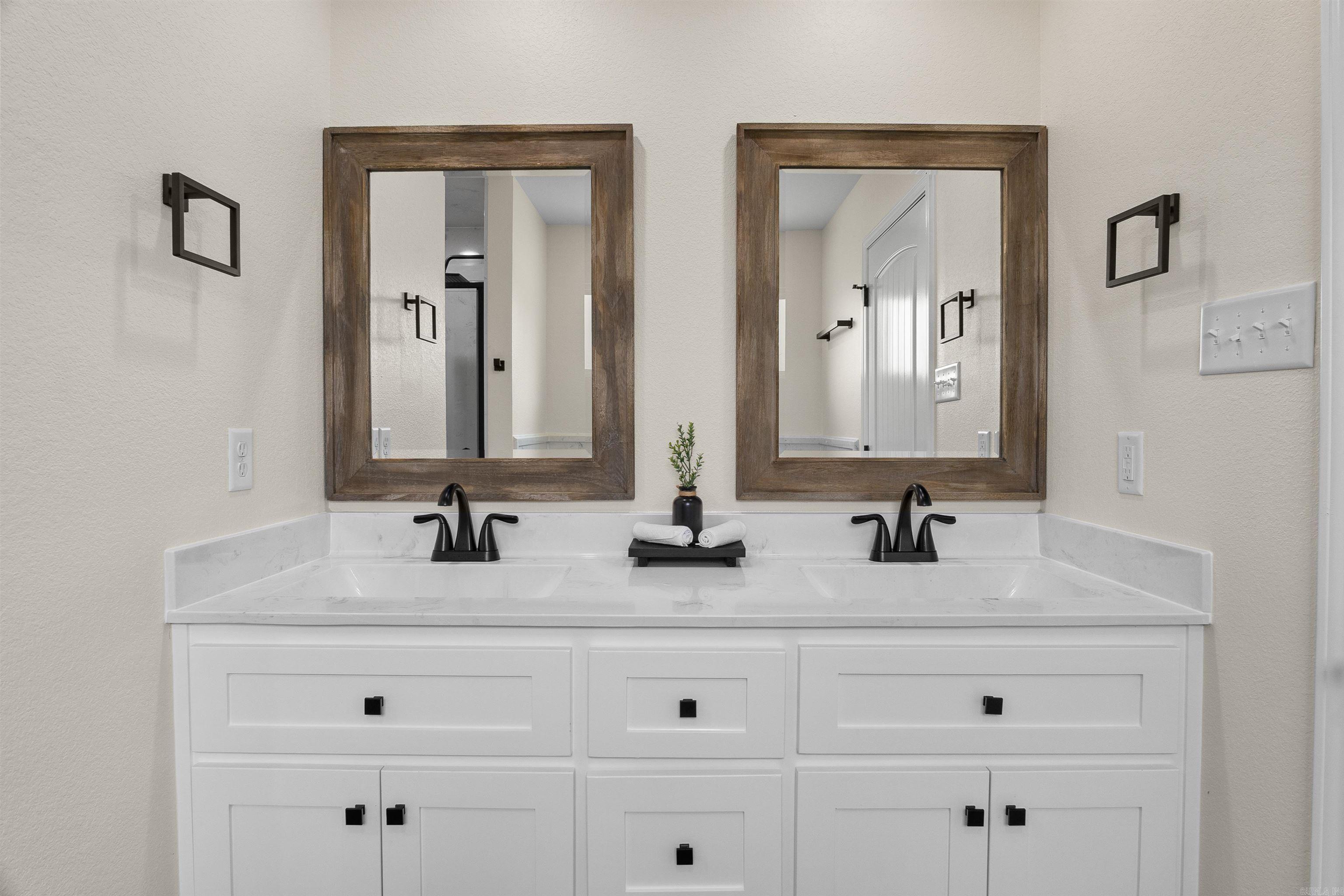 FLORIDIAN HEIGHTS PHASE 1 - Residential