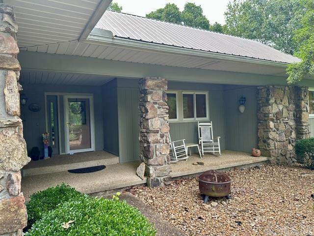 CASTLE RIDGE - Residential