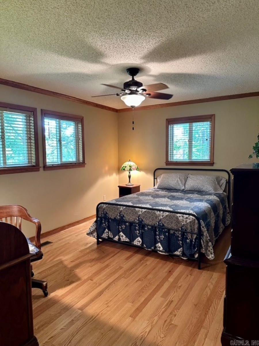 CASTLE RIDGE - Residential