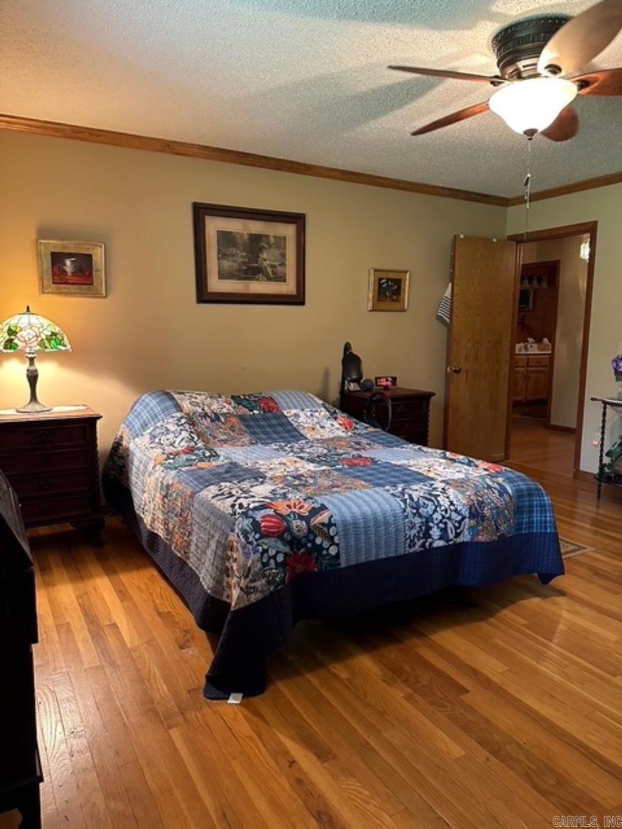 CASTLE RIDGE - Residential