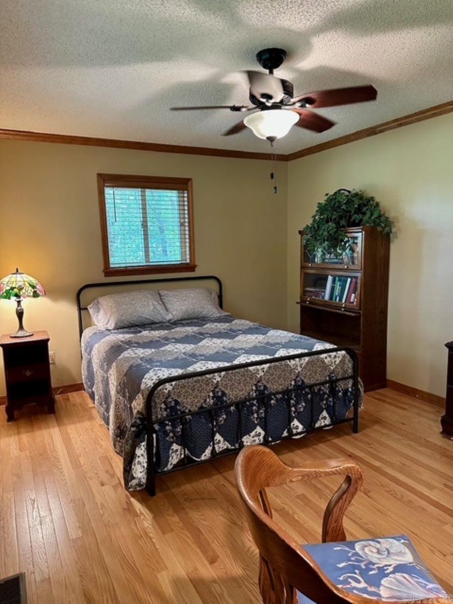 CASTLE RIDGE - Residential