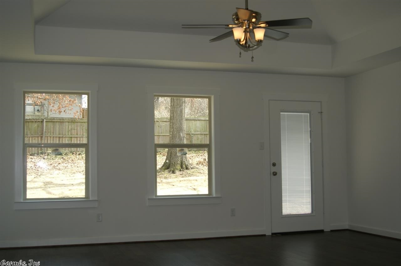 Springhill Manor West - Residential