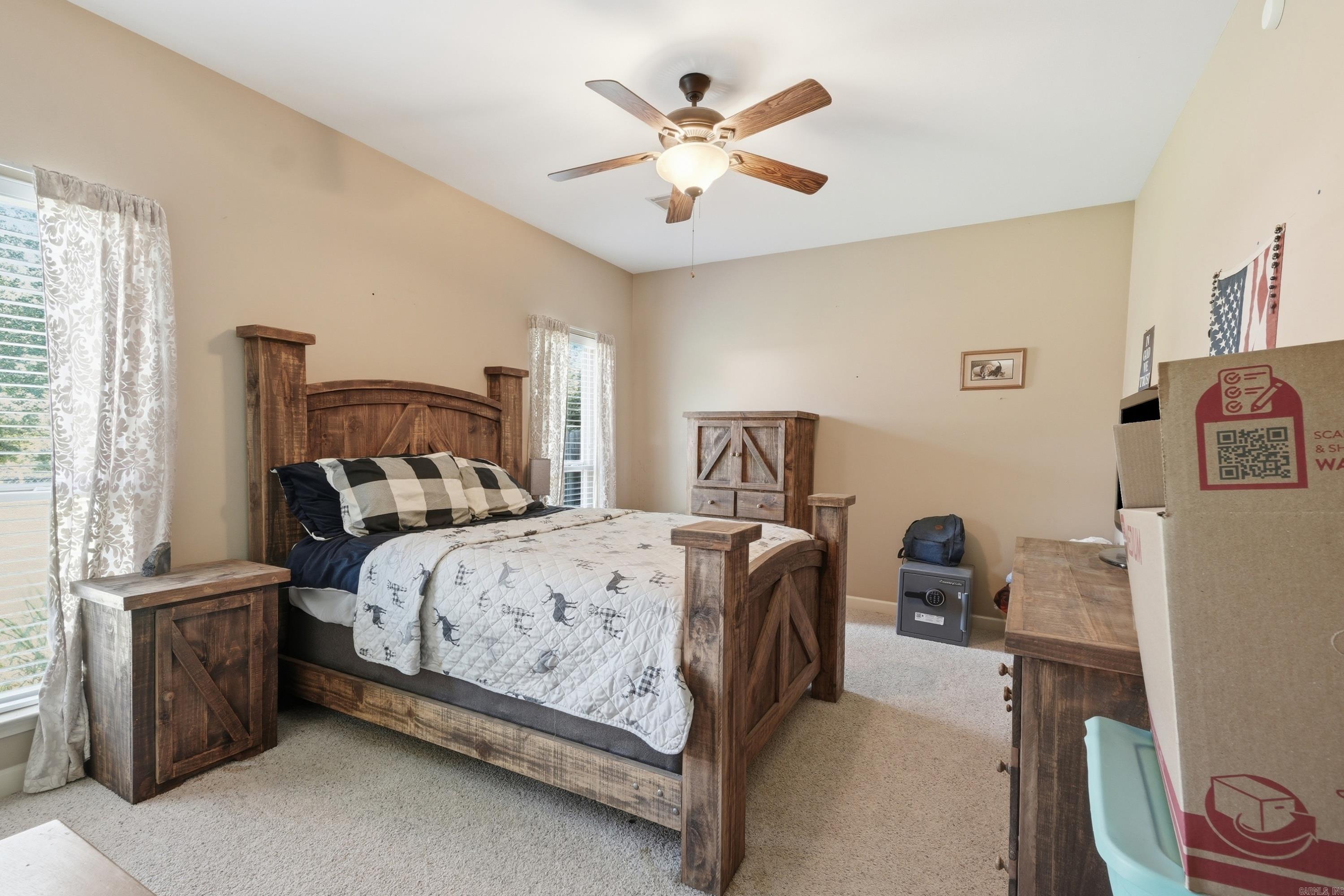 CADRON POINT - Residential