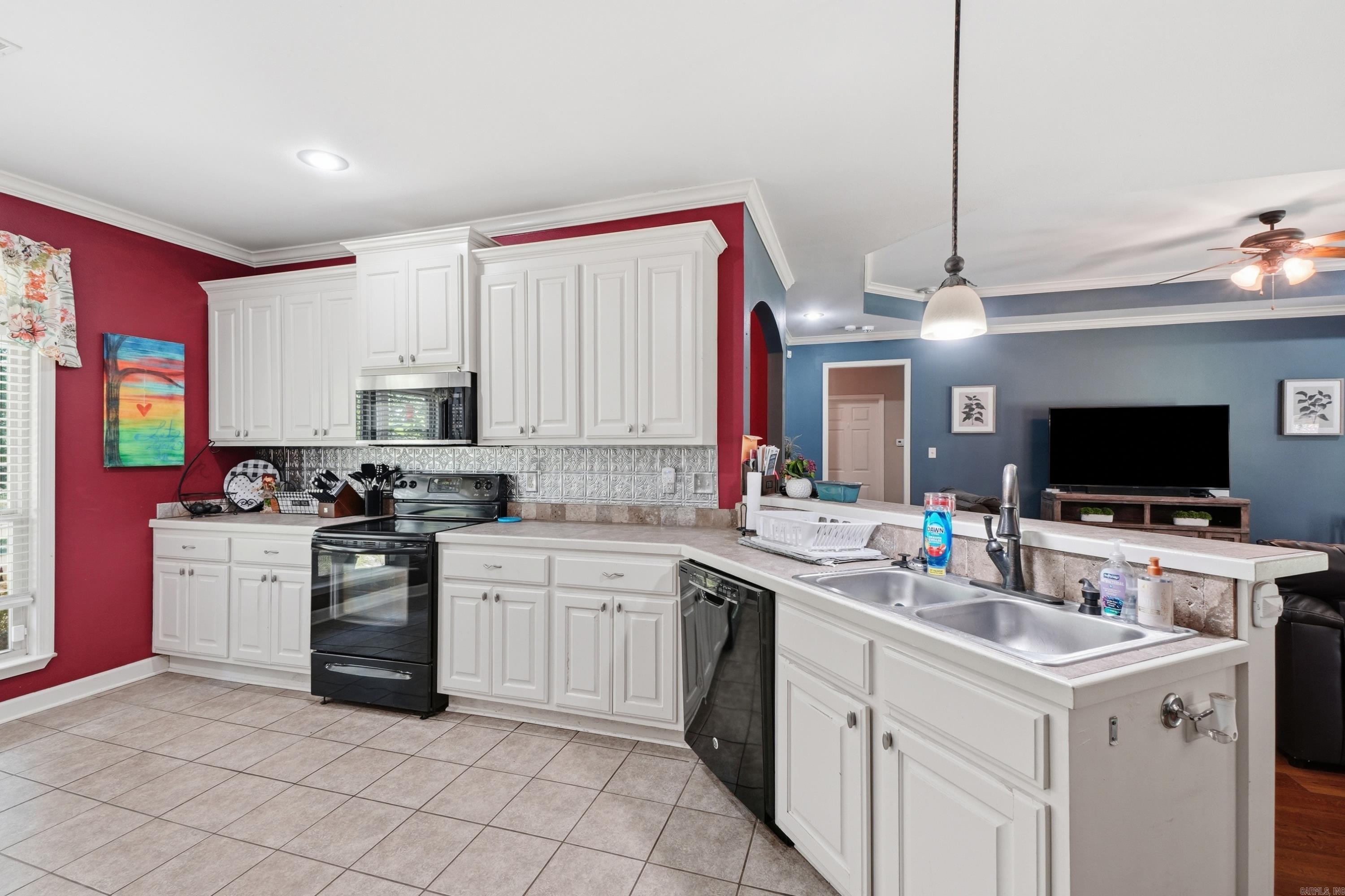 CADRON POINT - Residential