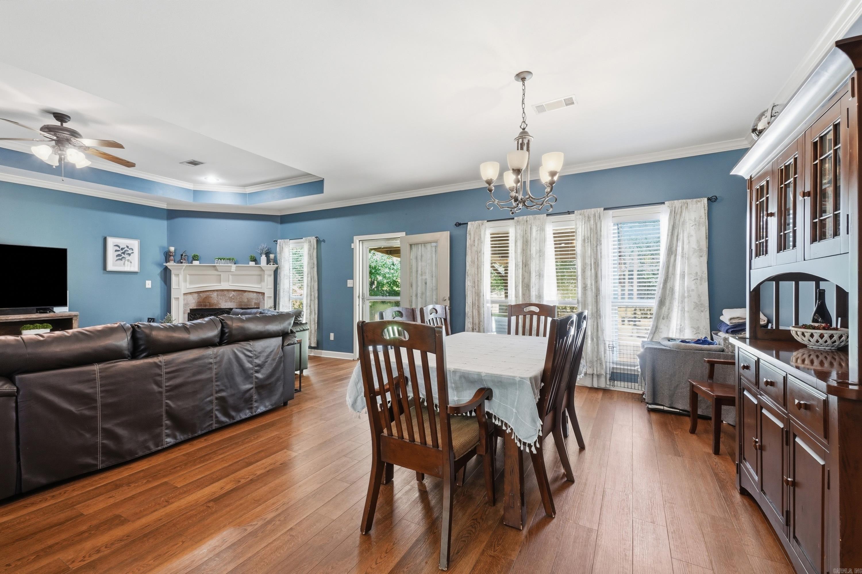 CADRON POINT - Residential