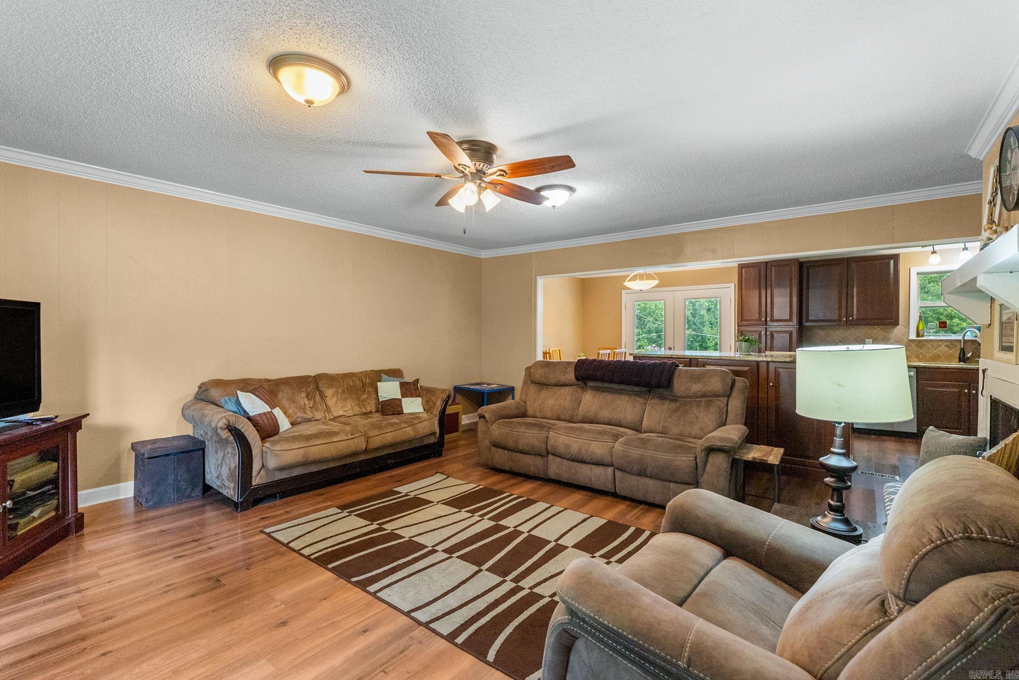 PLEASANT VIEW - Residential