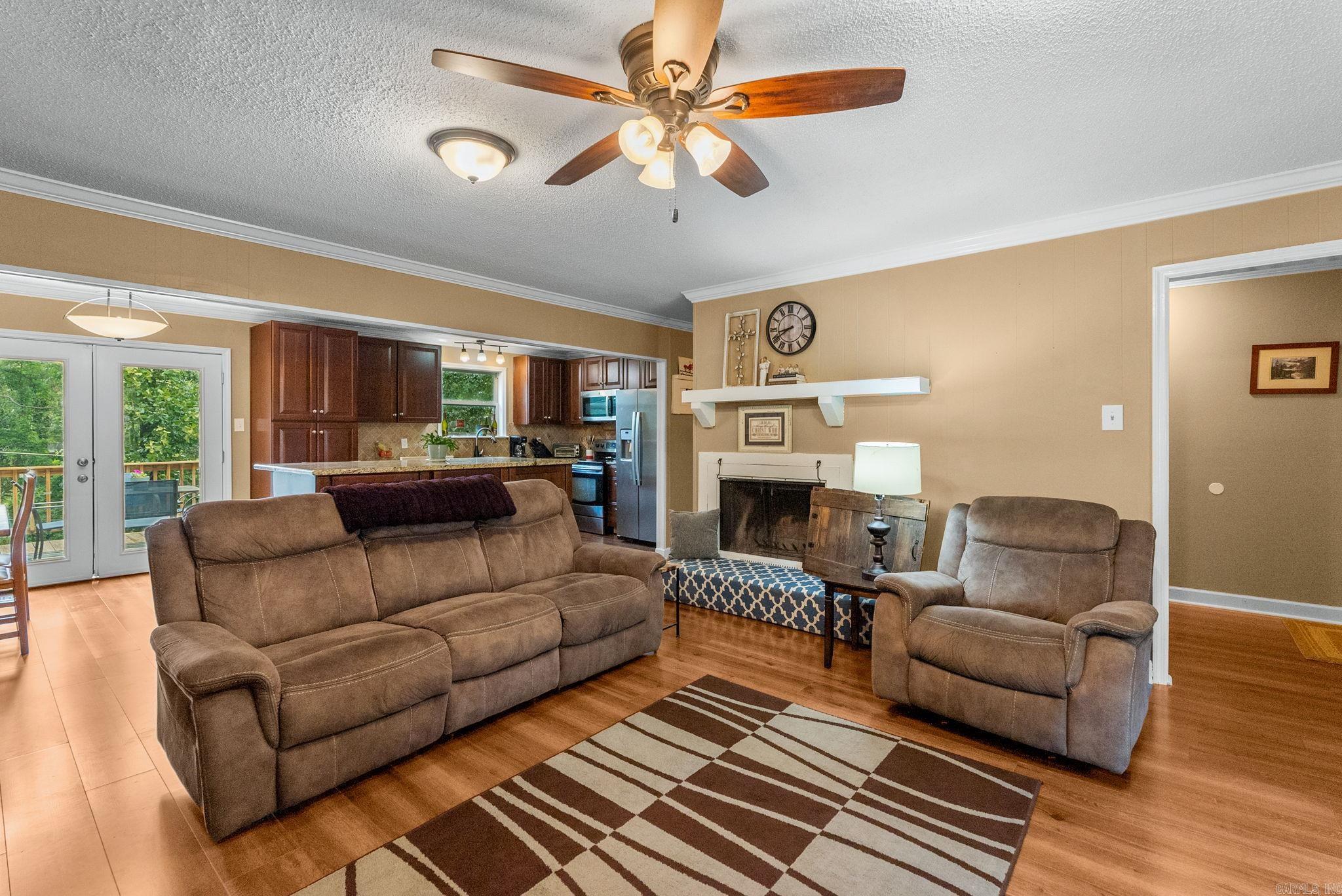 PLEASANT VIEW - Residential