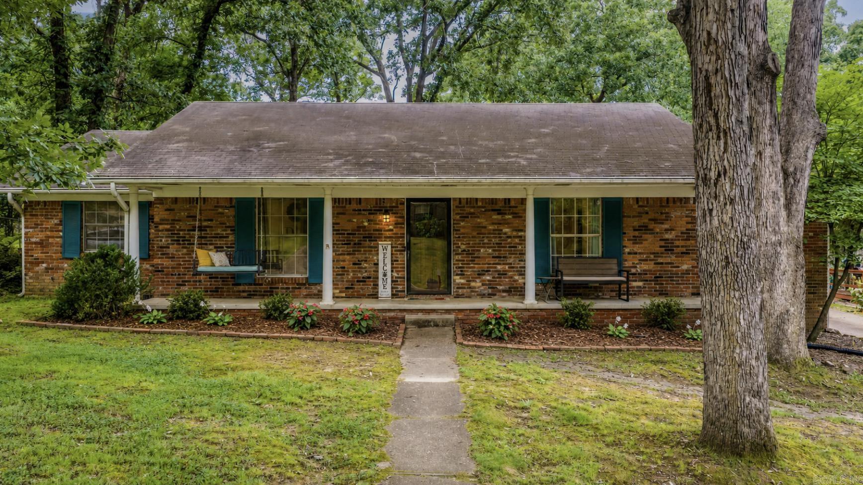 Pleasant Tree - Residential