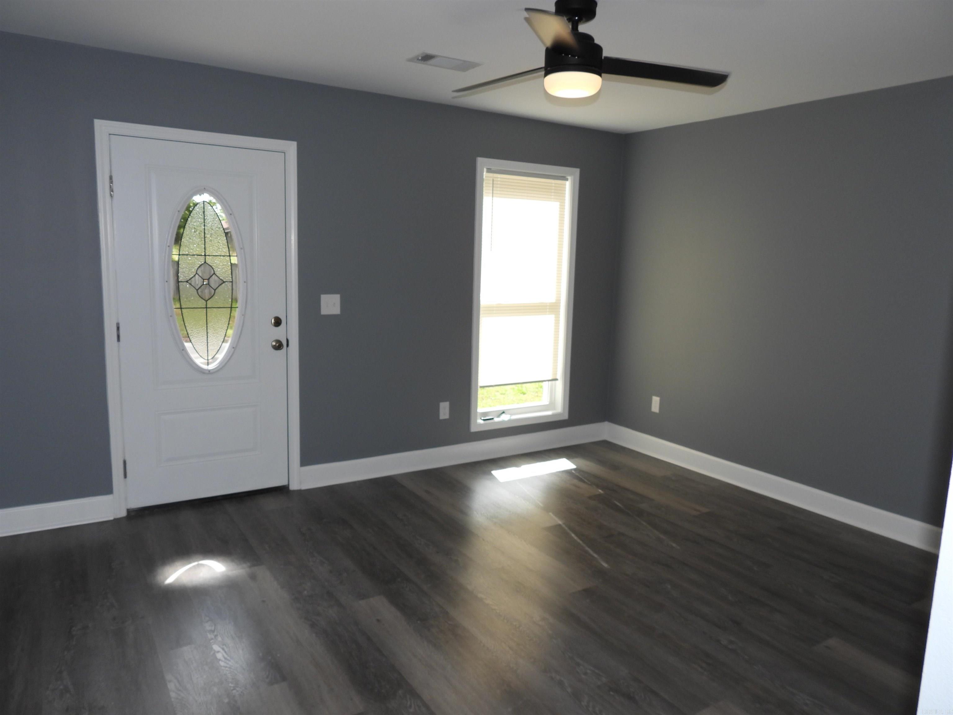 BARROW JOHN - Residential