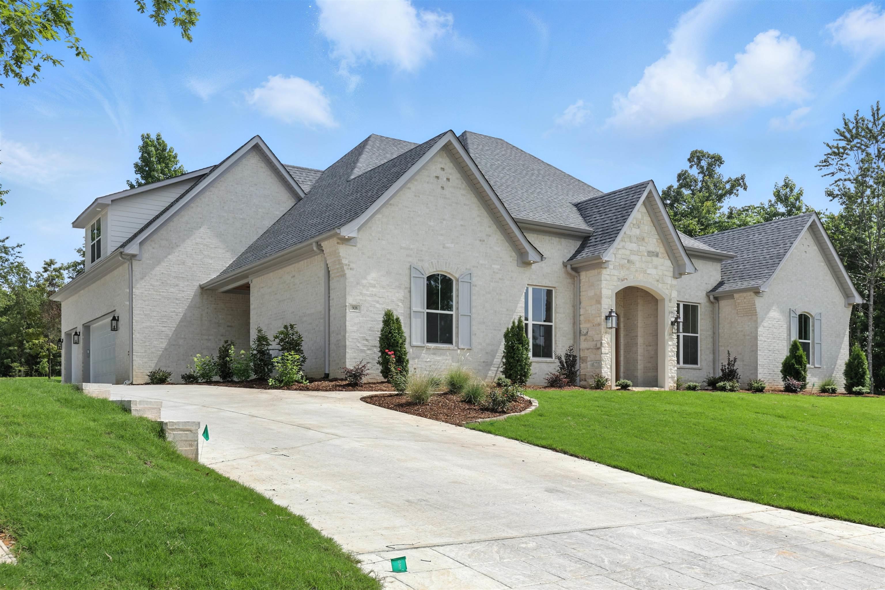 THE WOODLANDS - Residential