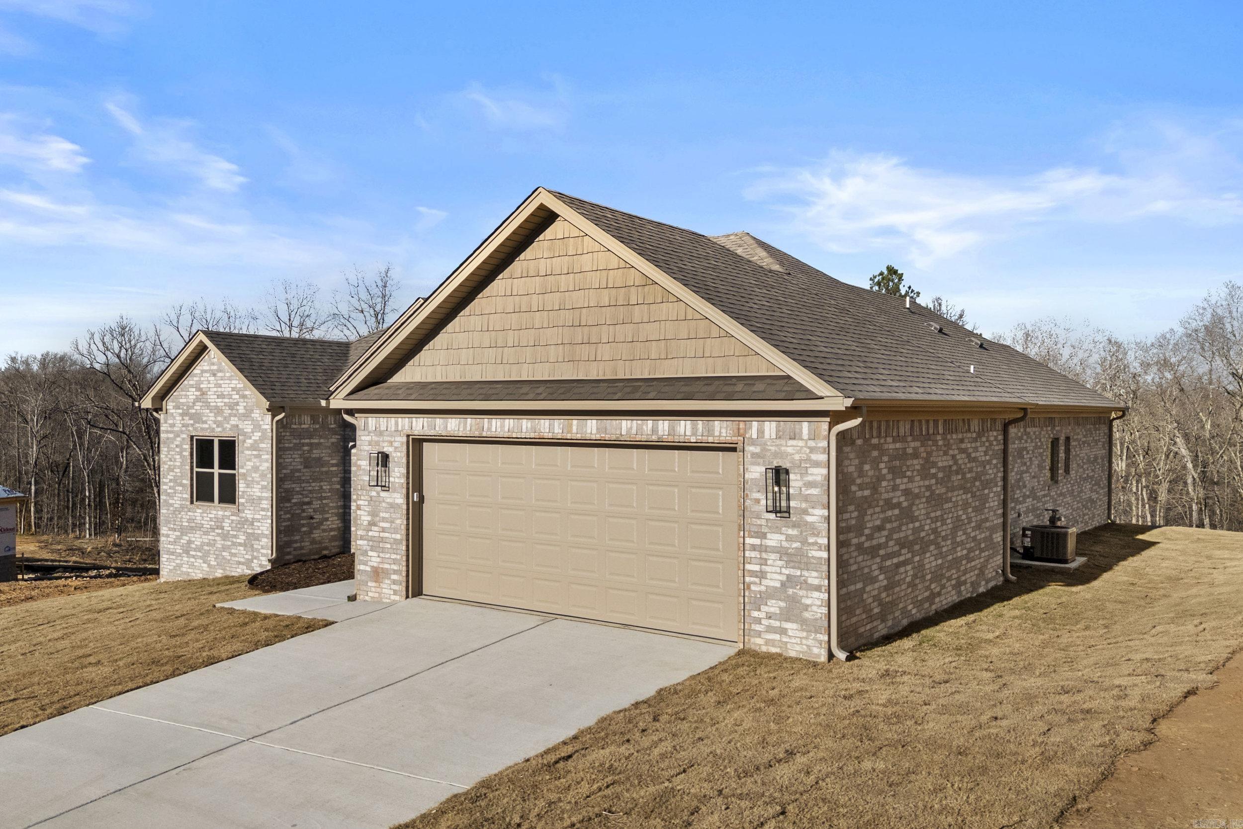 MILLERS GLENN - Residential