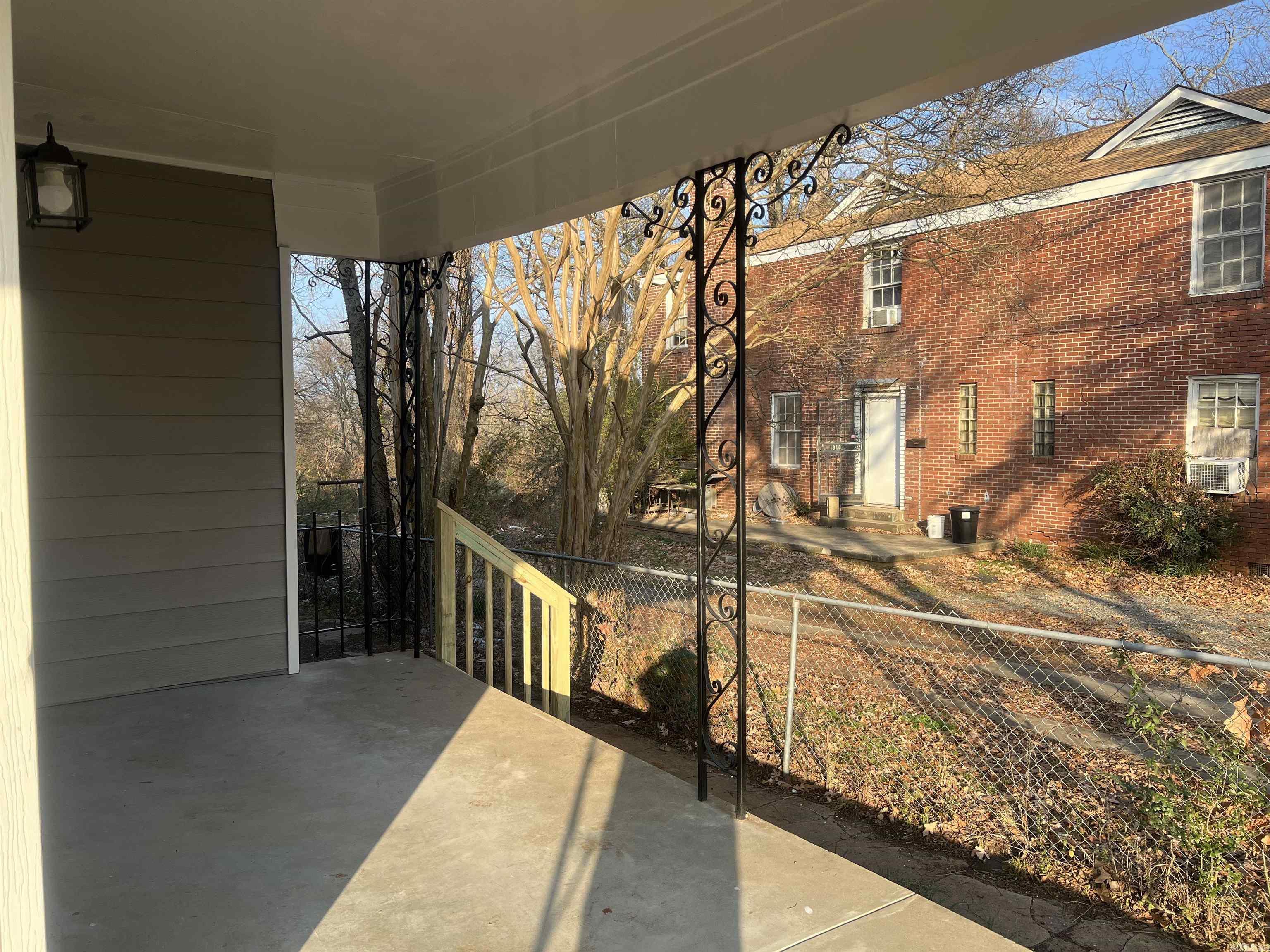 ADAMS - Residential