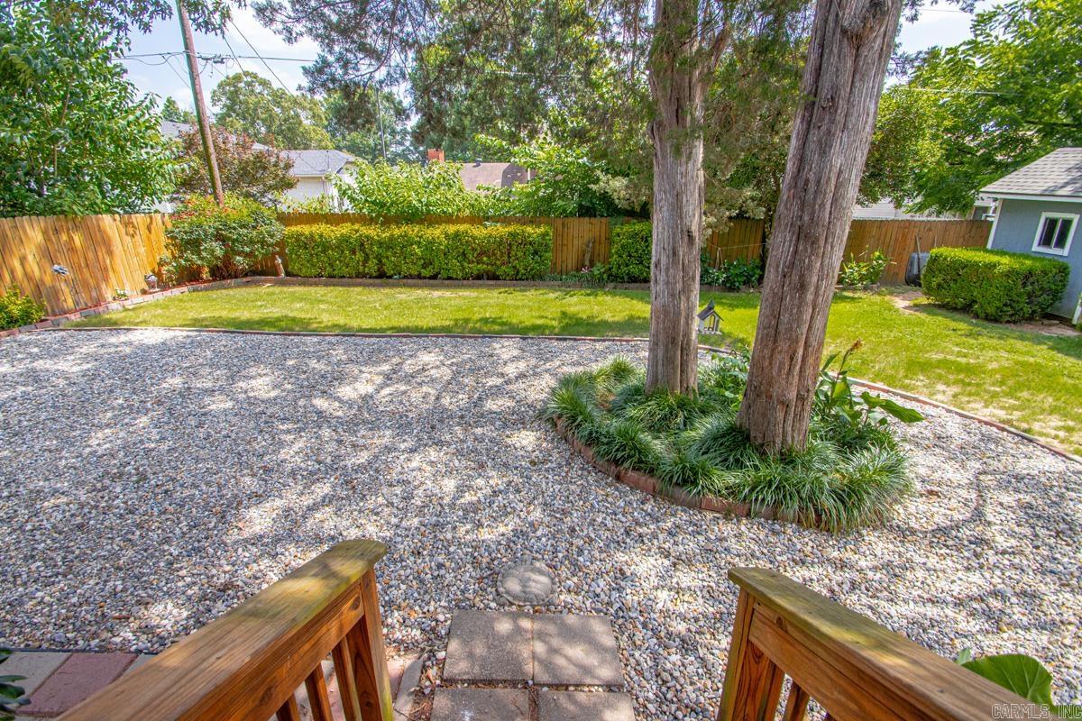 SHERWOOD ACRES - Residential
