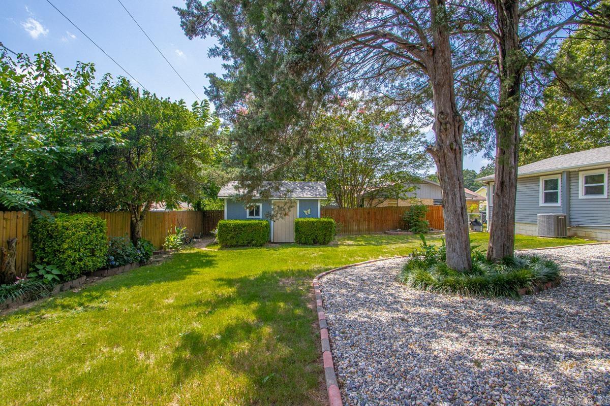 SHERWOOD ACRES - Residential