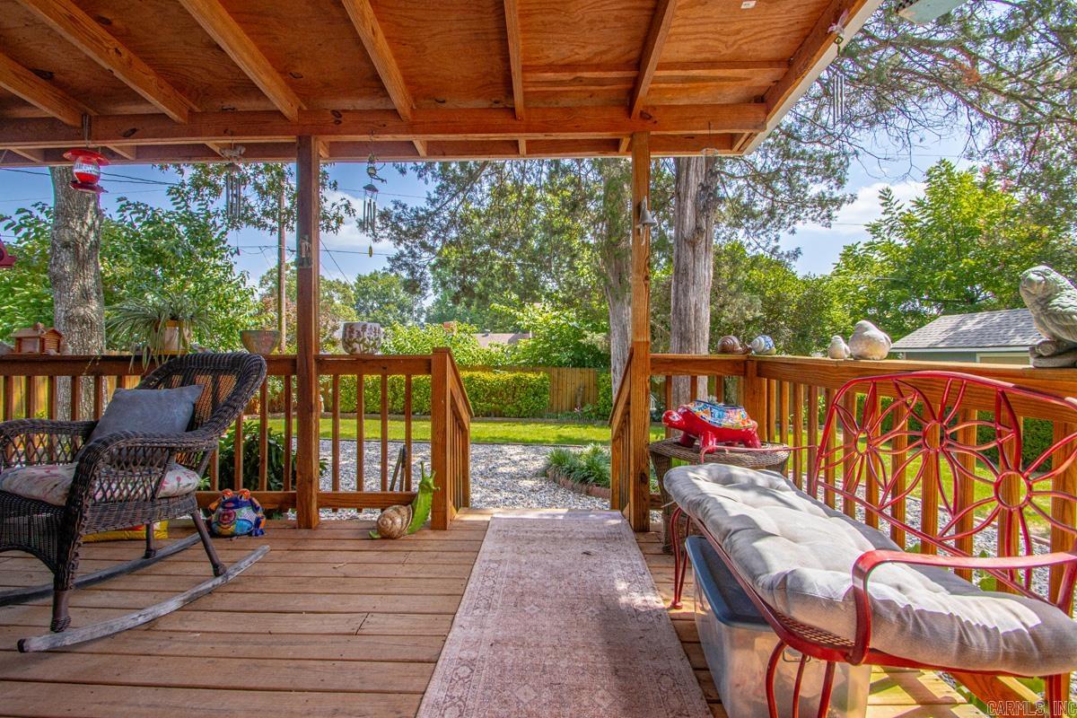 SHERWOOD ACRES - Residential