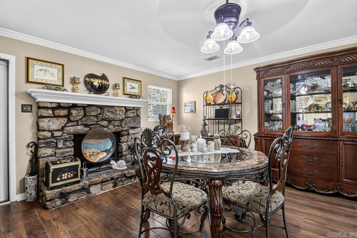 SHERWOOD ACRES - Residential