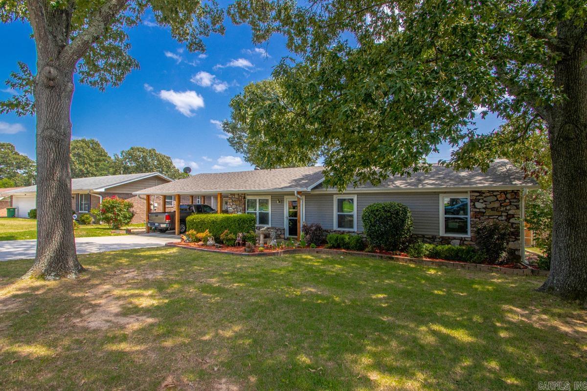 SHERWOOD ACRES - Residential