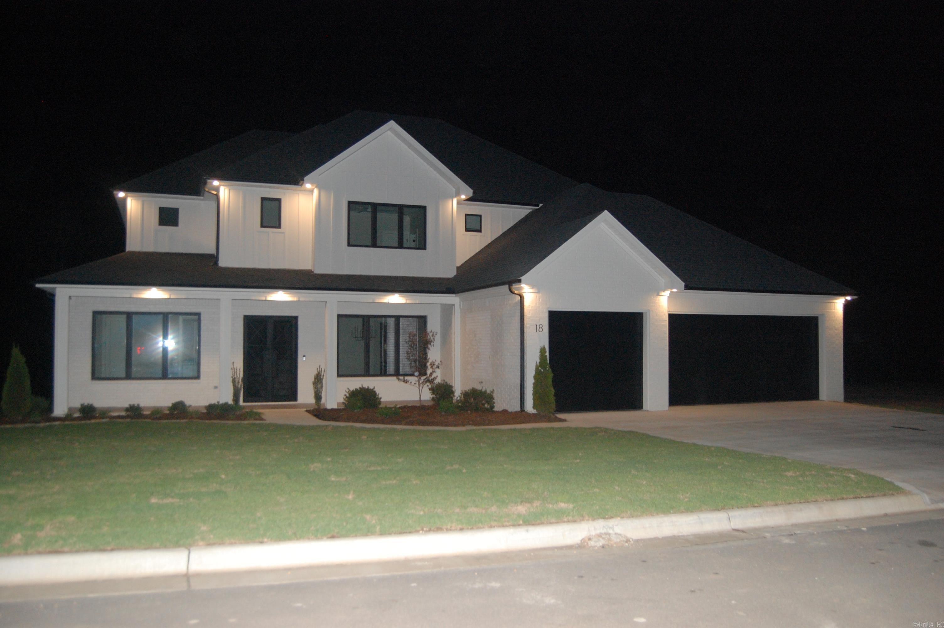 Beautiful Modern Farmhouse that features 5 bedrooms & 5 full bath. Three beds up & master bedroom & guest bedroom/office down. Quartz in Kitchen, Master bath, guest bath, & Fireplace.  All bedrooms have walk in closets.  Gorgeous light fixtures, beautiful wood work, Black modern staircase railing, Beautiful tile, LVP & Beautiful Carpet in upstairs bedrooms. Recirc Tankless heater, Front & back covered porches with the back that features Gas Fireplace with logs. Beautiful Iron front door, three car garage, sprinkler system & Brilliance Alarm.