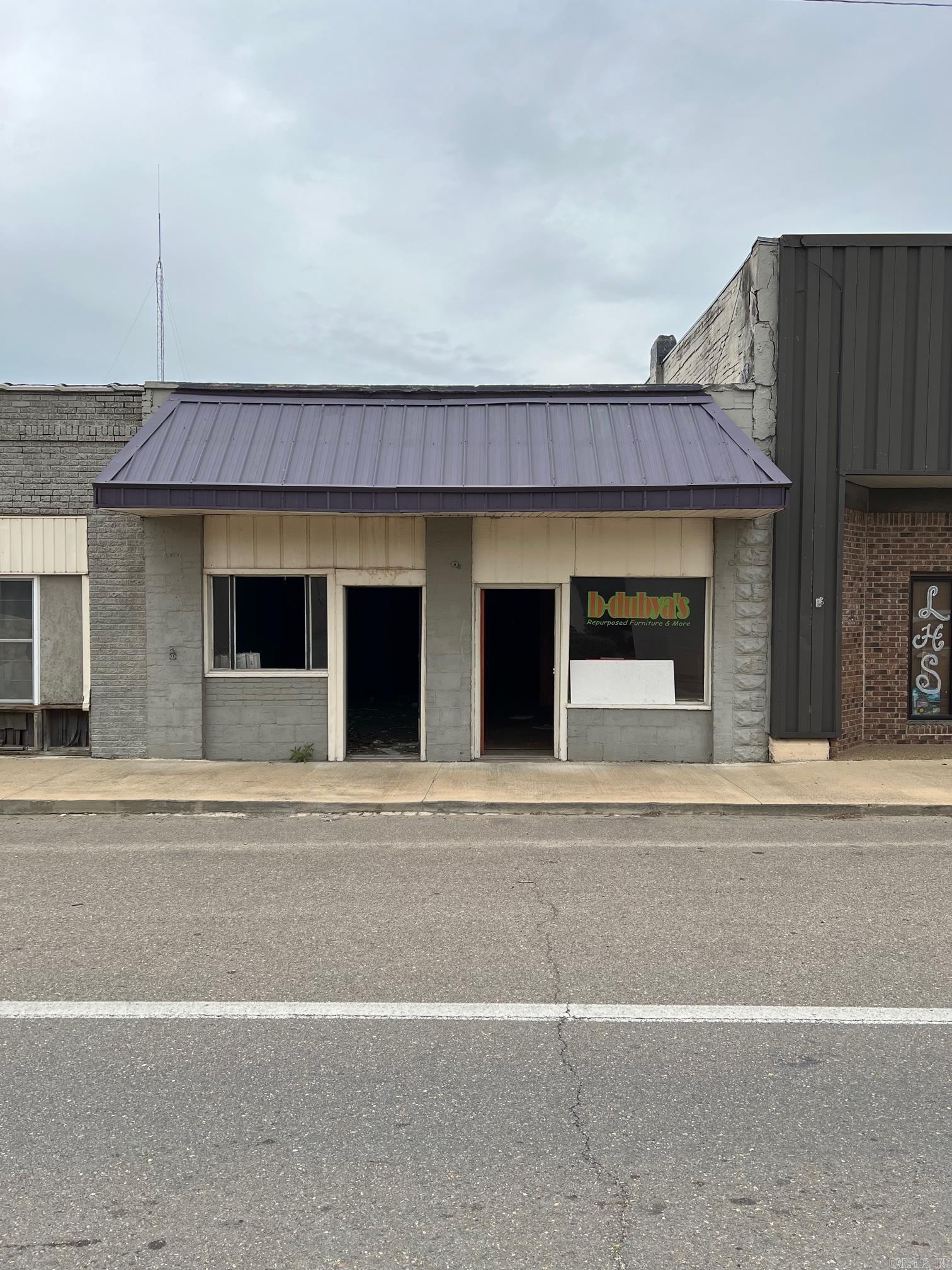 Not in List - Commercial Sale