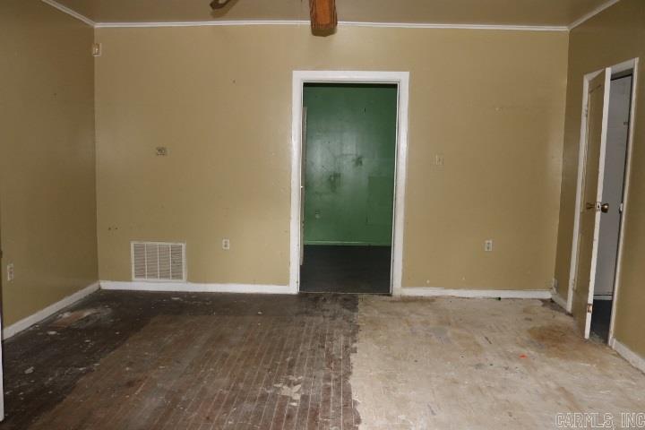 WORTHEN W B - Residential