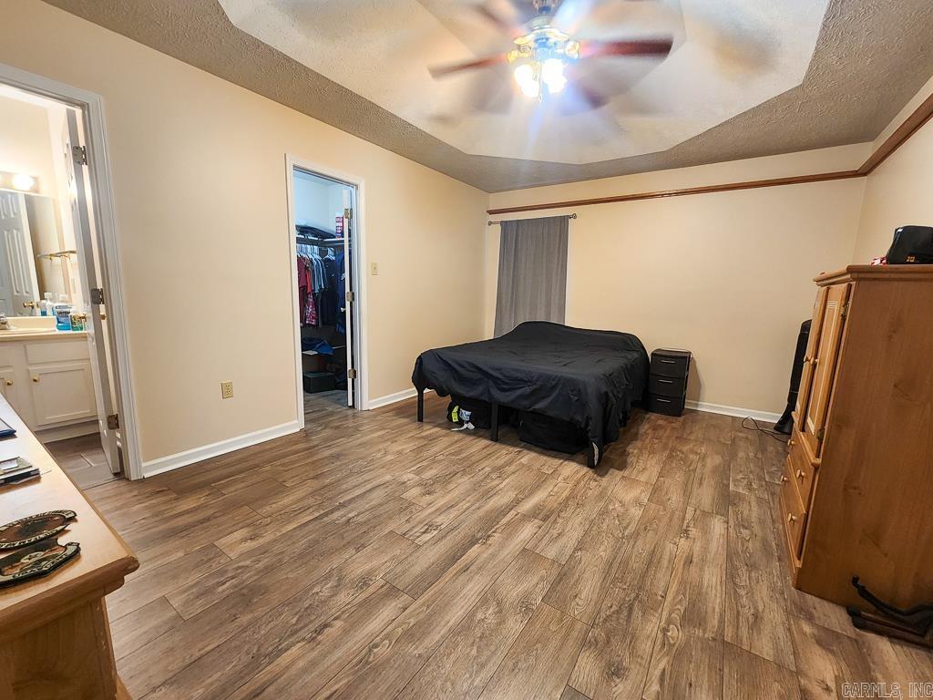WHITEHALL - Residential