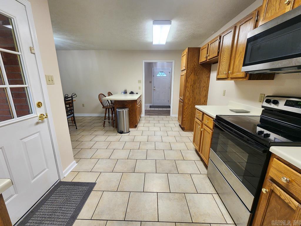 WHITEHALL - Residential