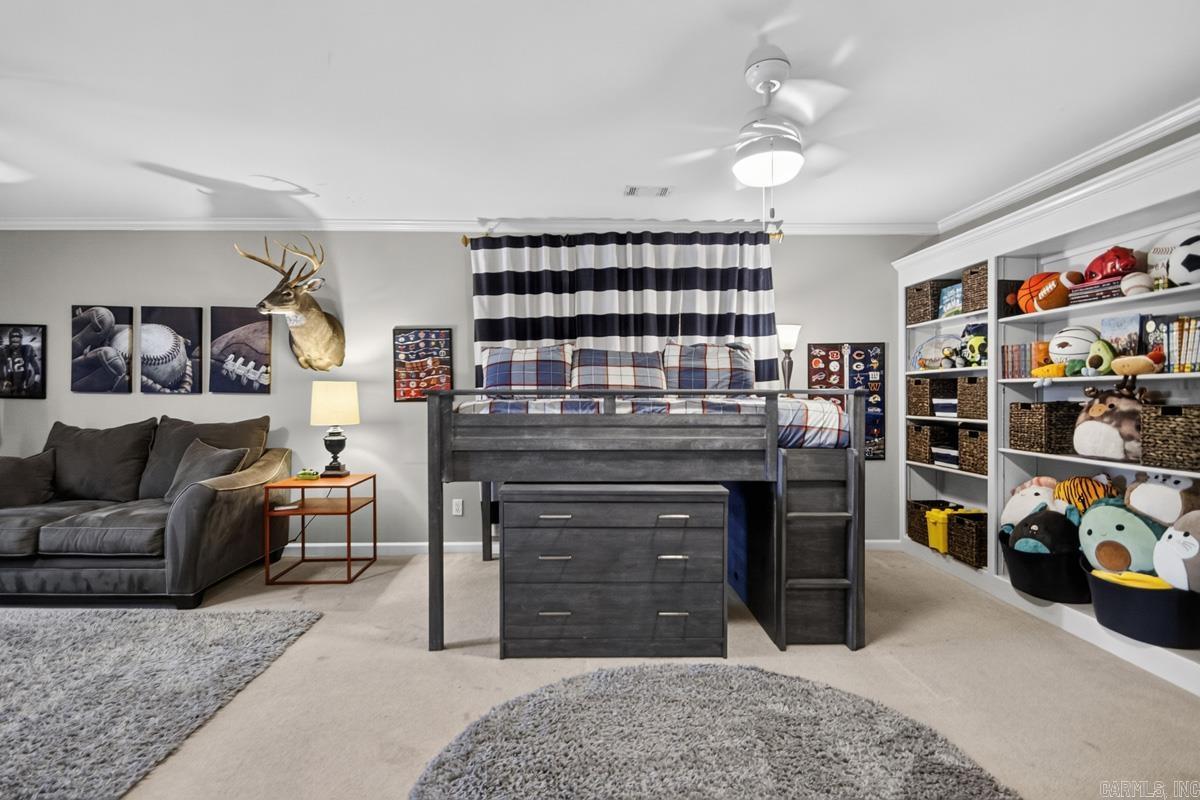 LONGLEA - Residential